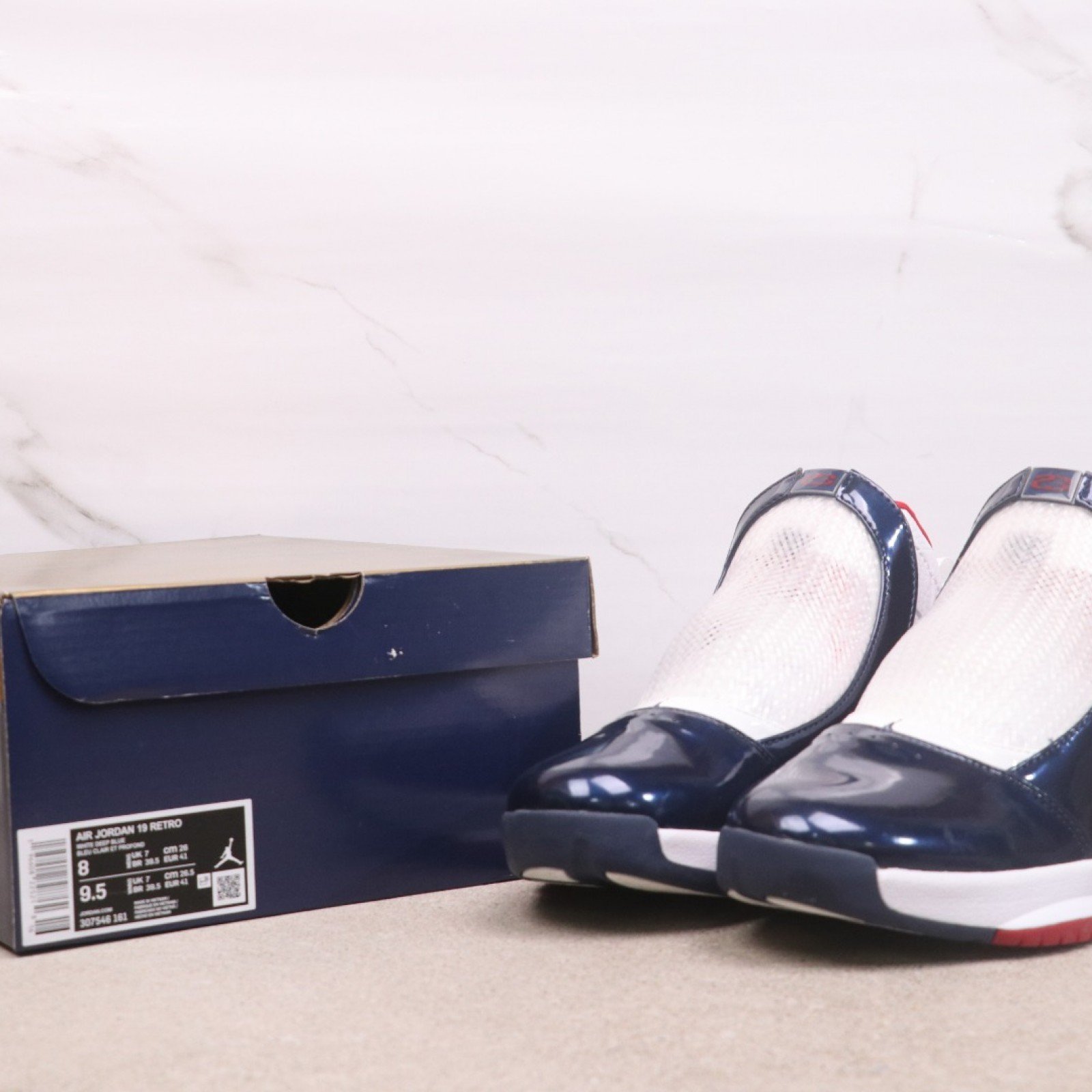 ????40 Air Jordan 19 RETRO 货号：307546-161