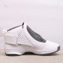 ????40 AIR JORDAN 19 RETRO 货号：307546-102