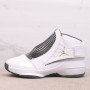 ????40 AIR JORDAN 19 RETRO 货号：307546-102