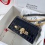 Mc*Queen*  18*12*6cm