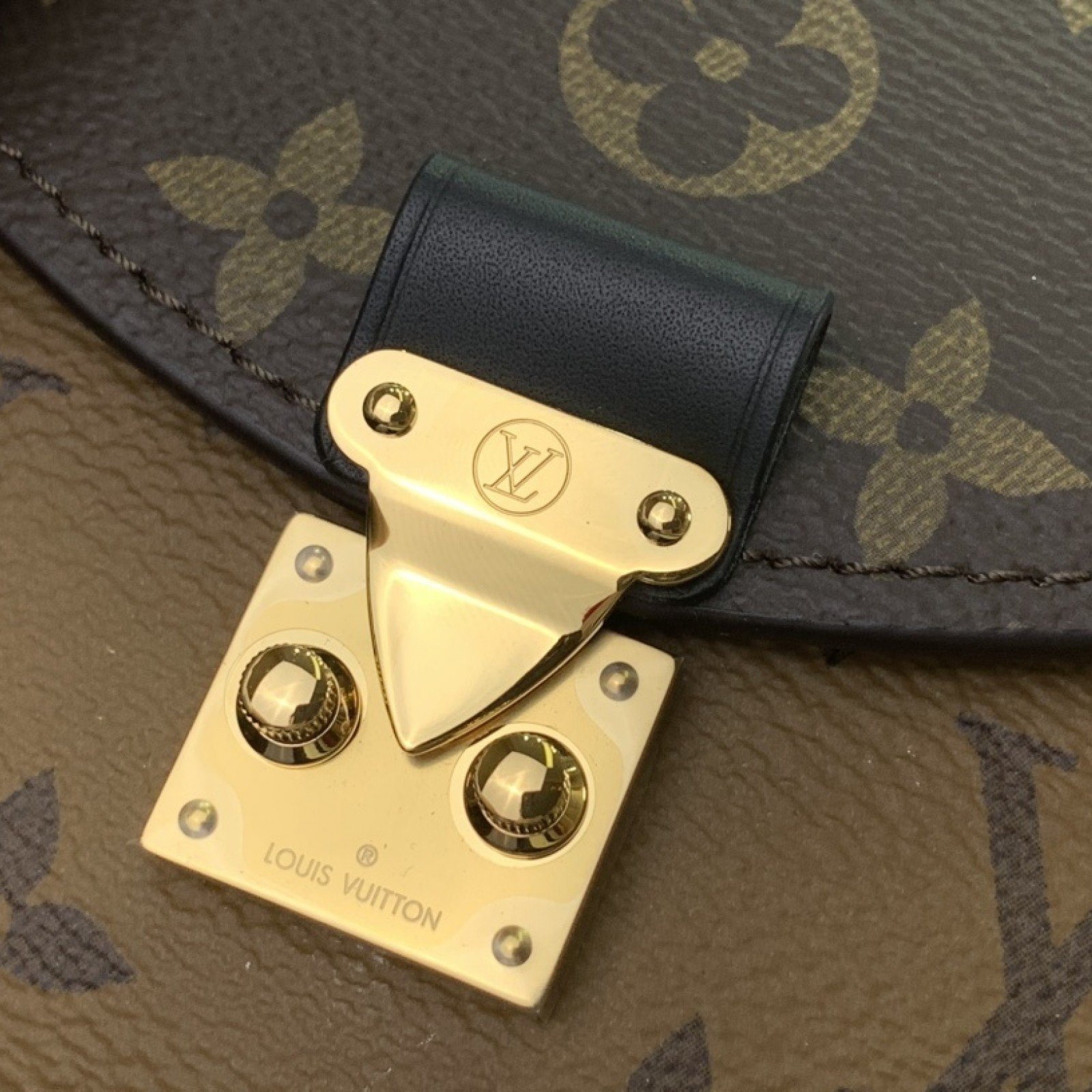 LV  Pico Tilsitt N83473