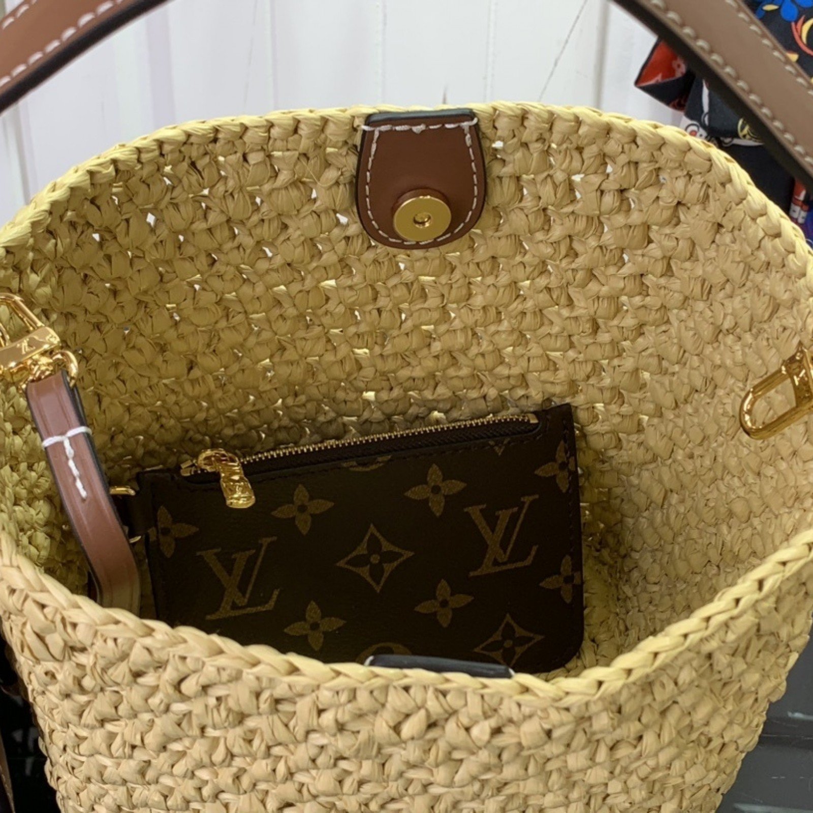 LV ALL IN BB  m14217