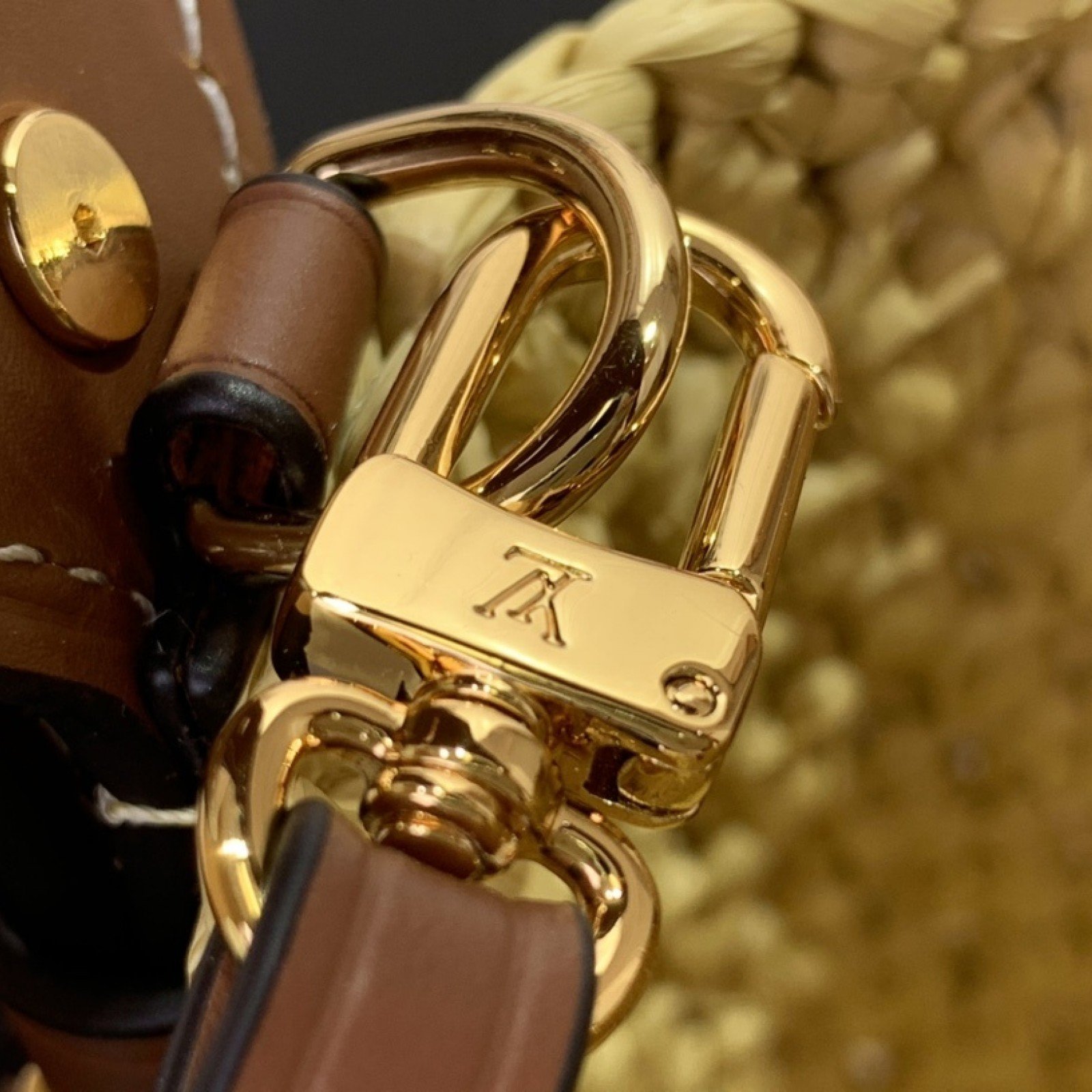 LV ALL IN BB  m14217