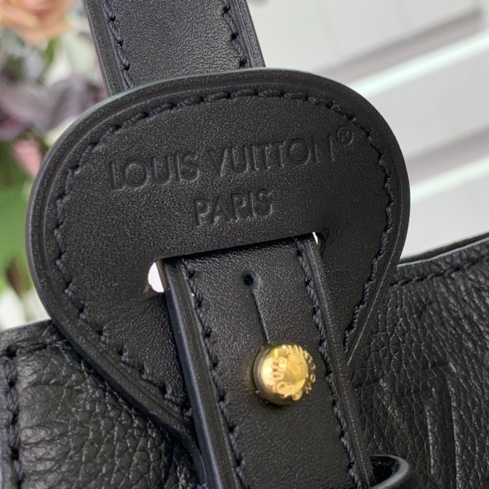 LV ALL IN ONE  m25858