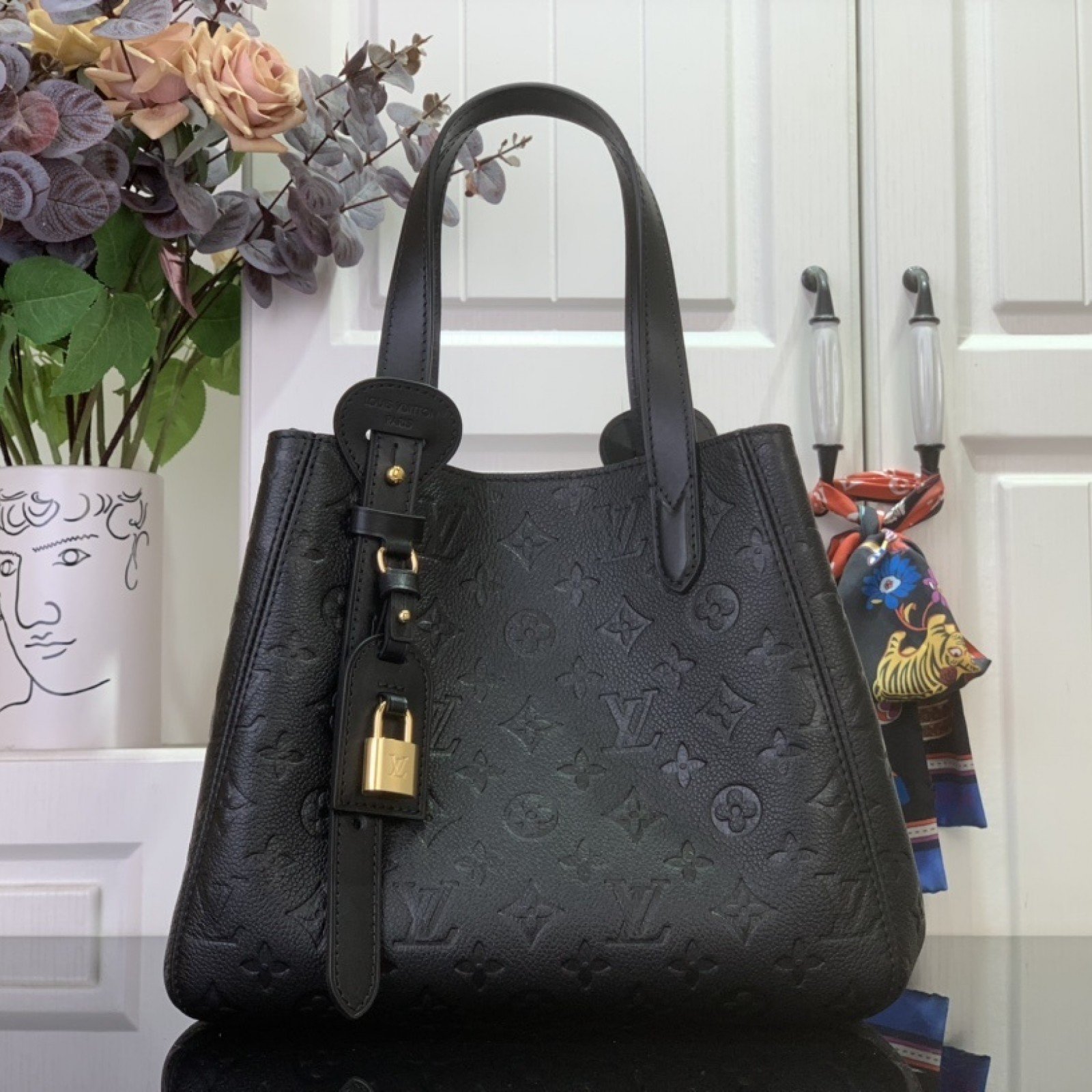 LV ALL IN ONE  m25858