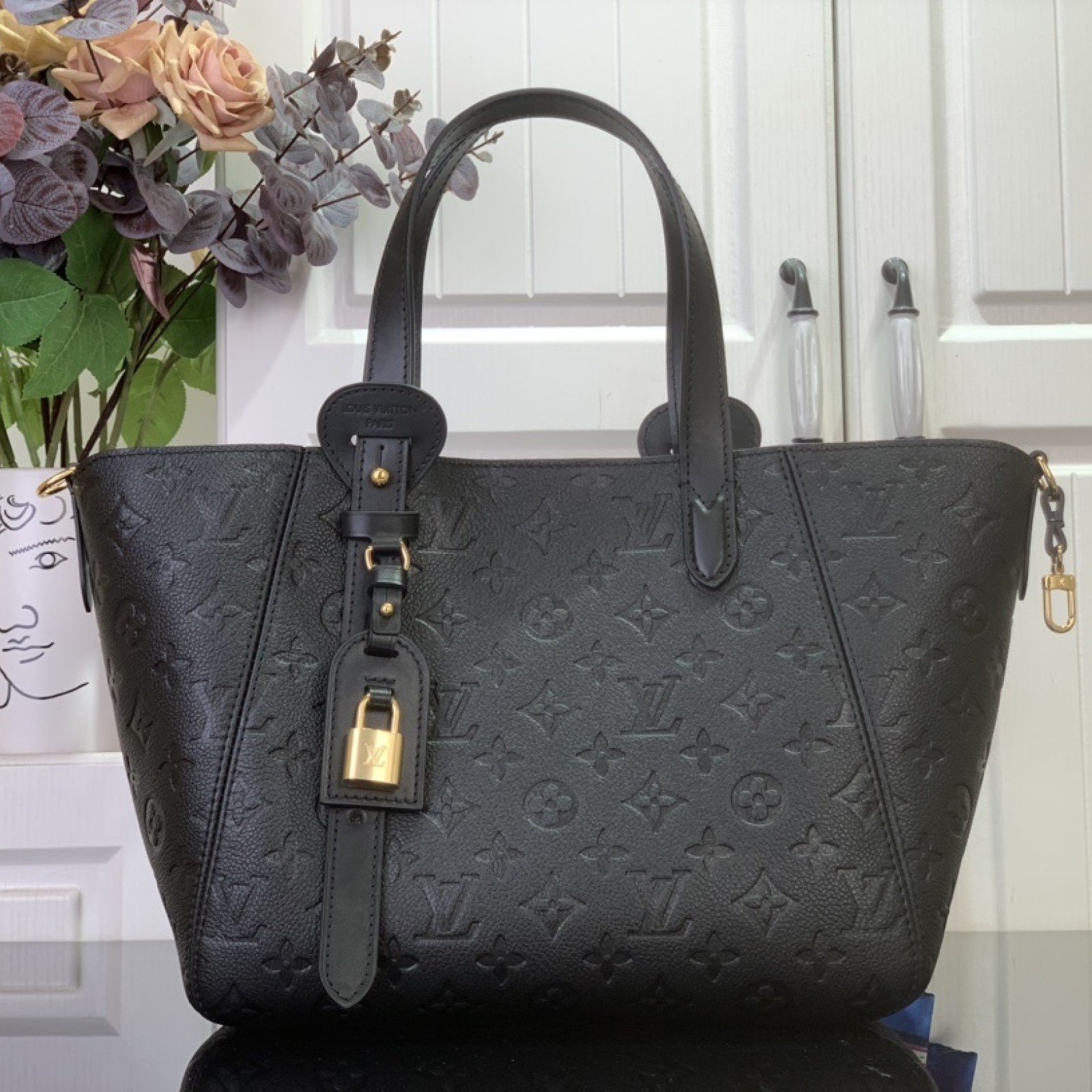 LV ALL IN ONE  m25858