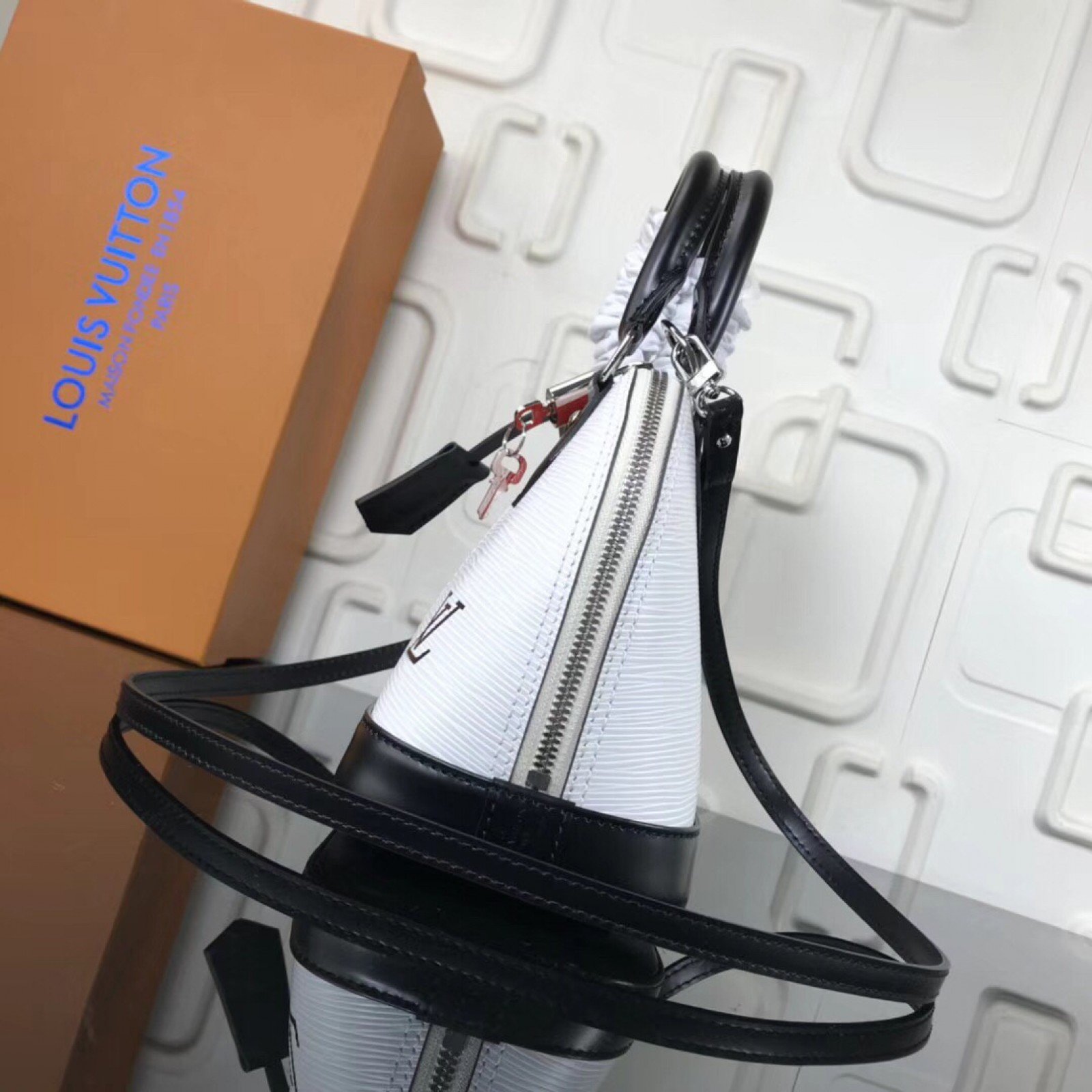 LV ALMA BB Bag M51963