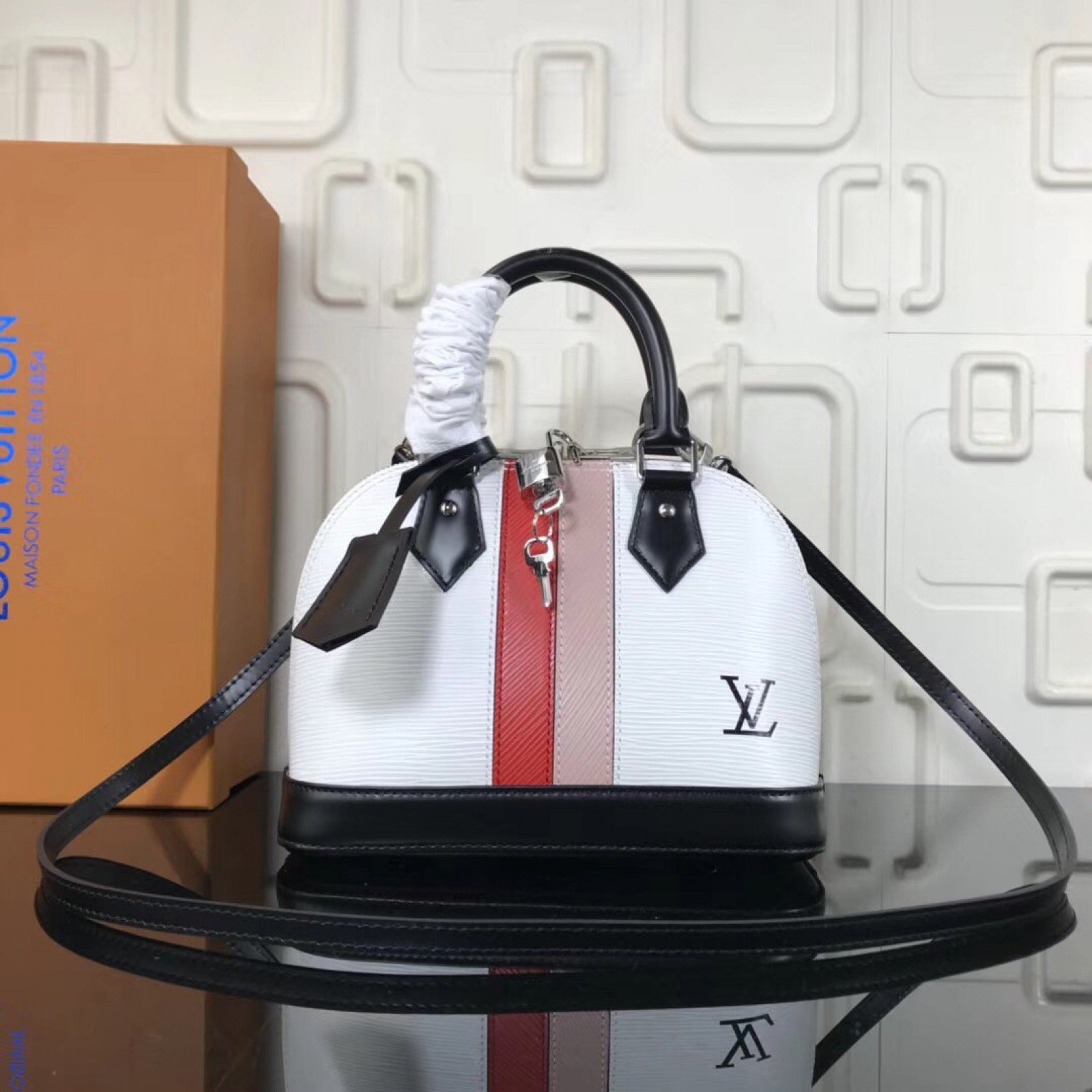 LV ALMA BB Bag M51963
