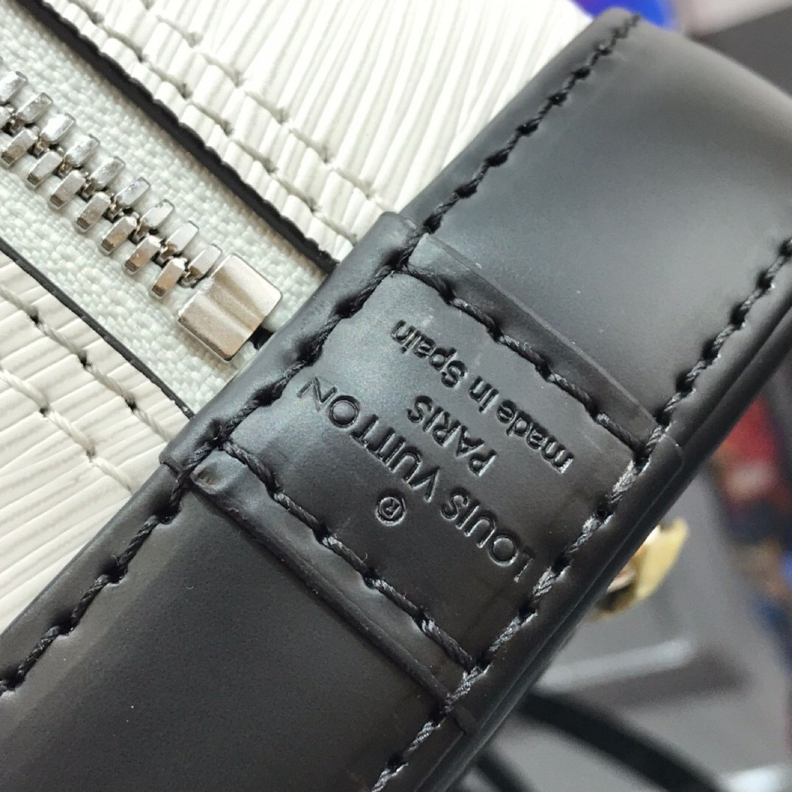 LV ALMA BB M40301