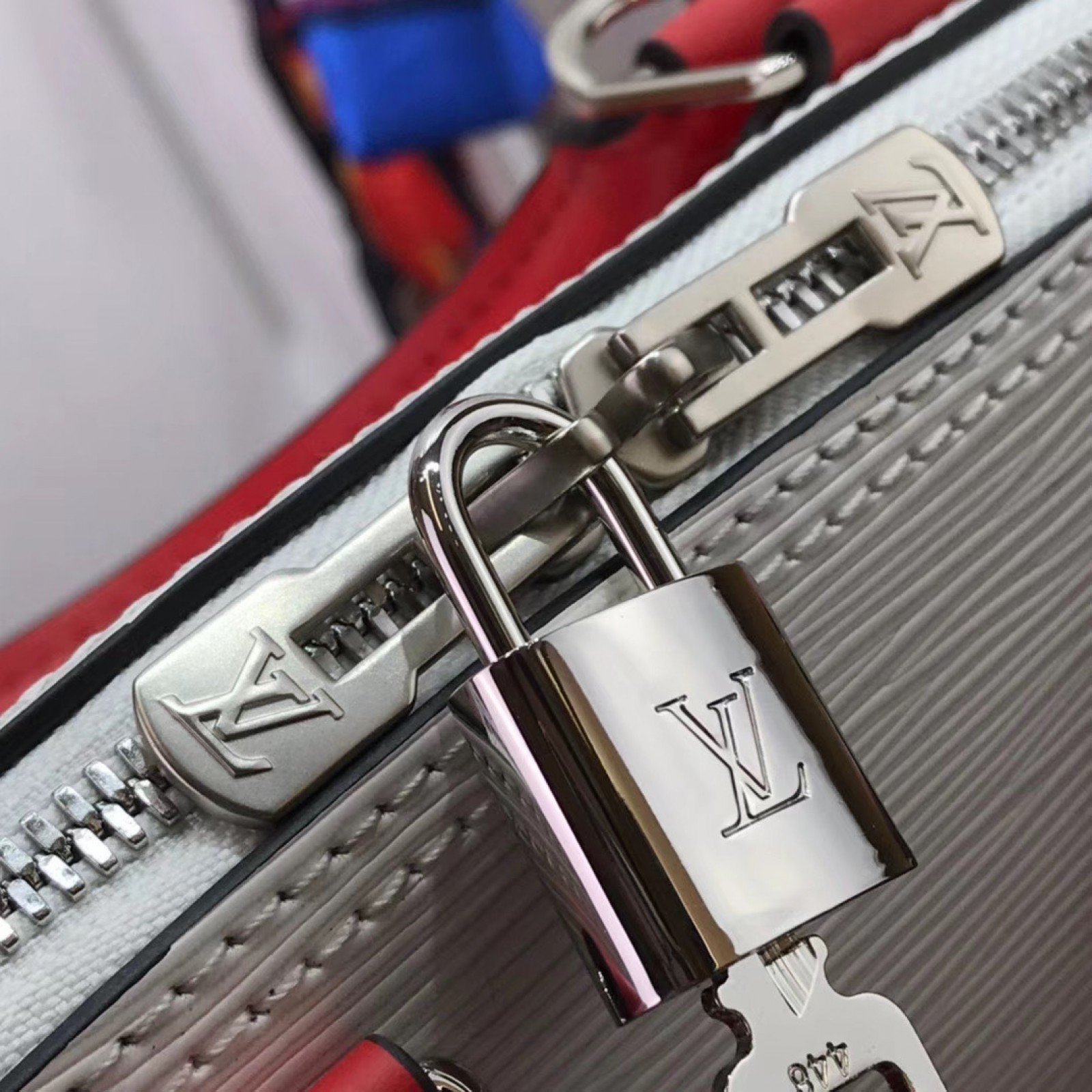 LV ALMA BB M40301HZ