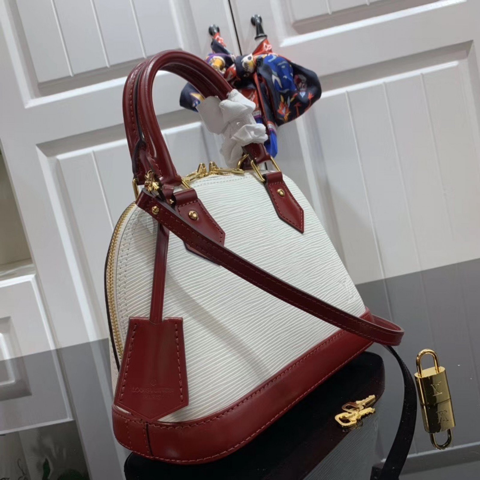 LV ALMA BB M40301HZ