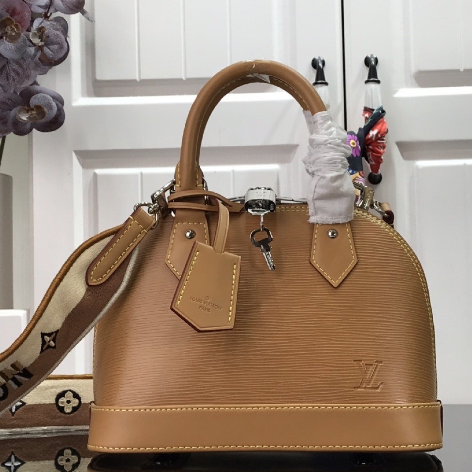 LV ALMA BB M57426