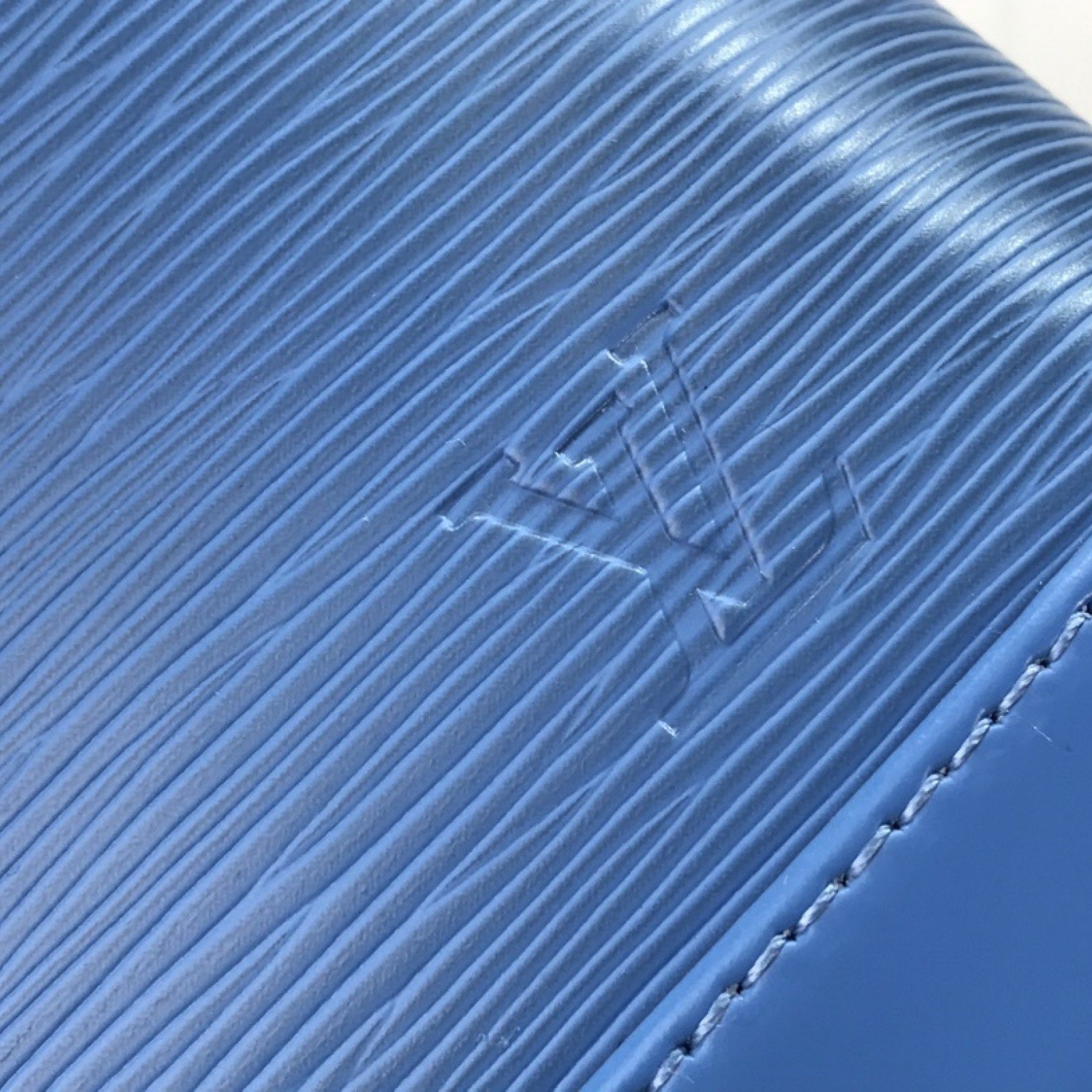 LV ALMA BB M57426