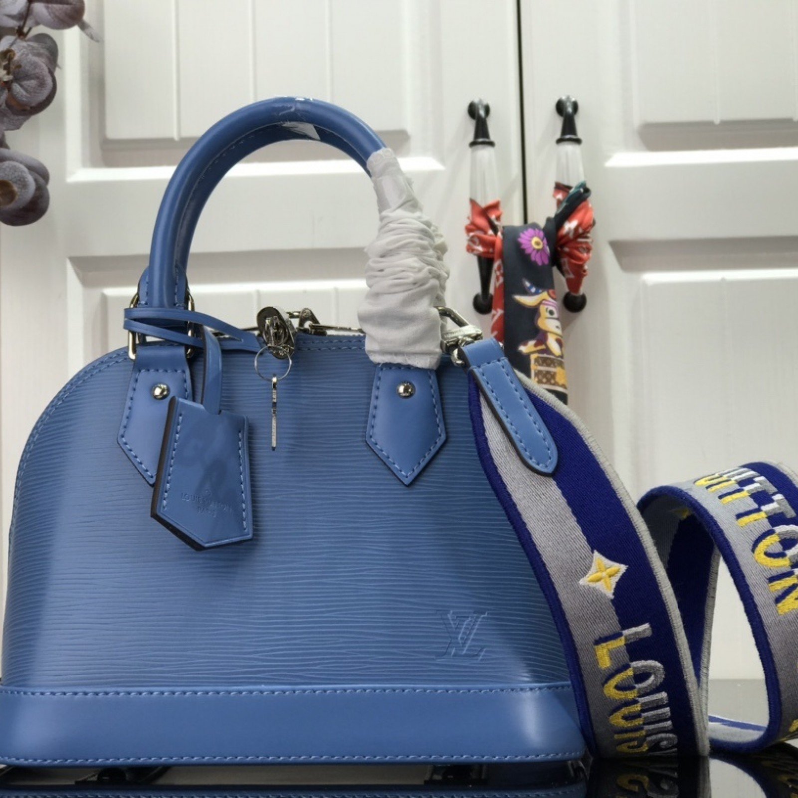 LV ALMA BB M57426