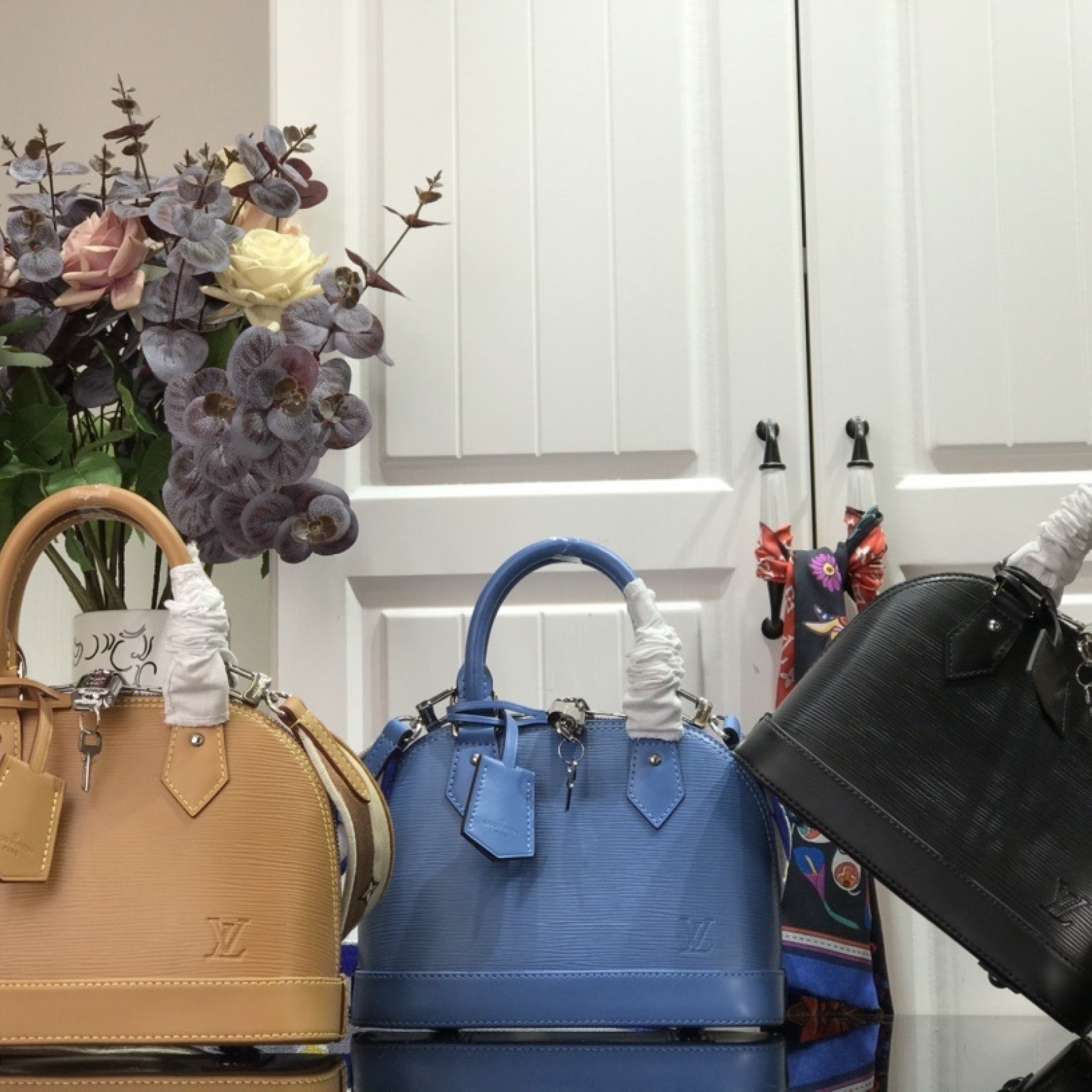 LV ALMA BB M57426