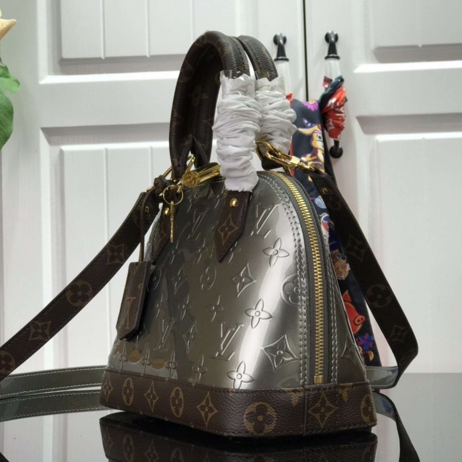 LV ALMA BB M91606