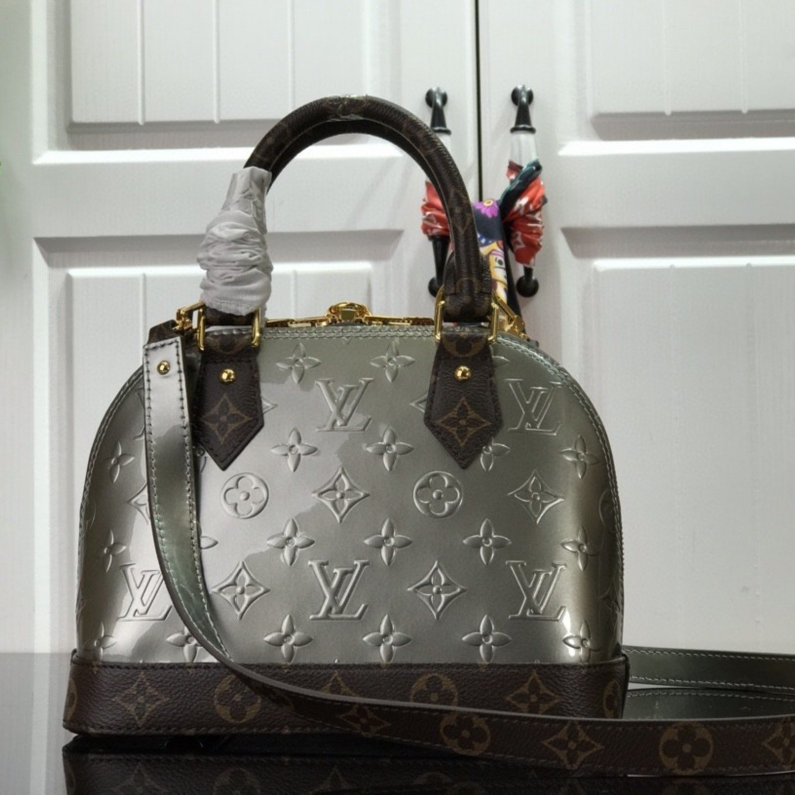 LV ALMA BB M91606