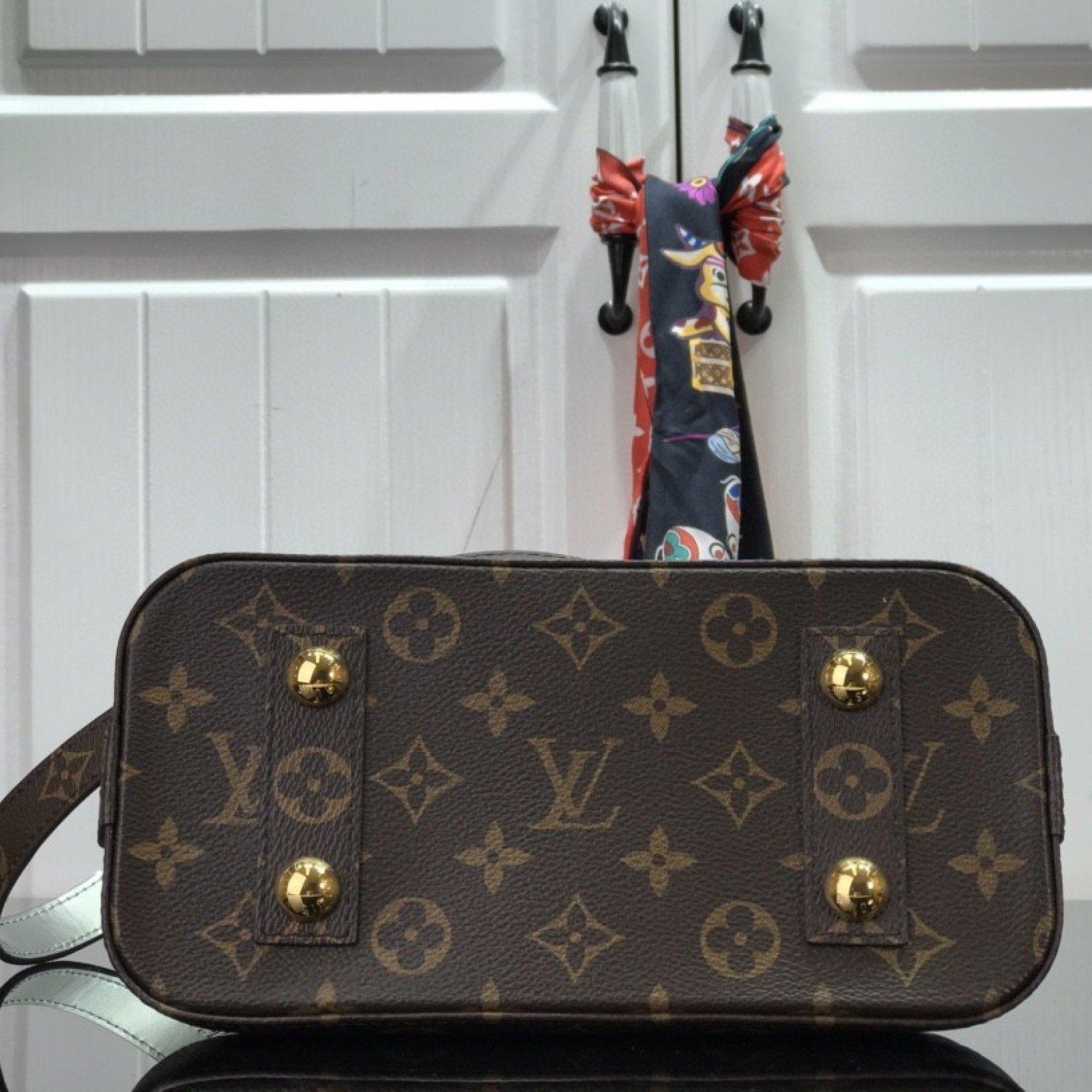 LV ALMA BB M91606