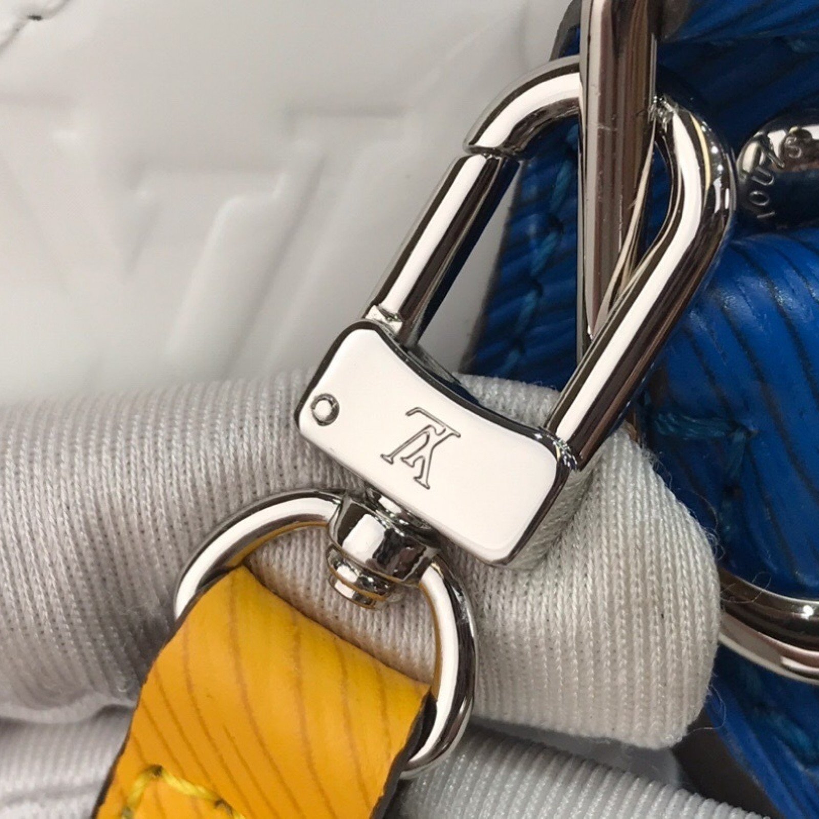 LV ALMA BB M91606BC
