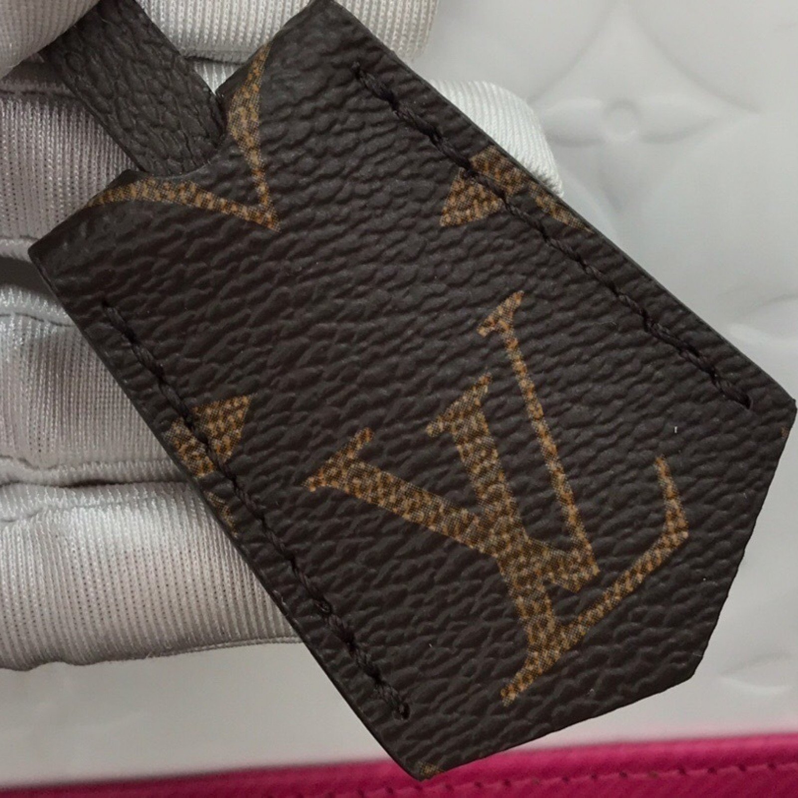 LV ALMA BB M91606BC
