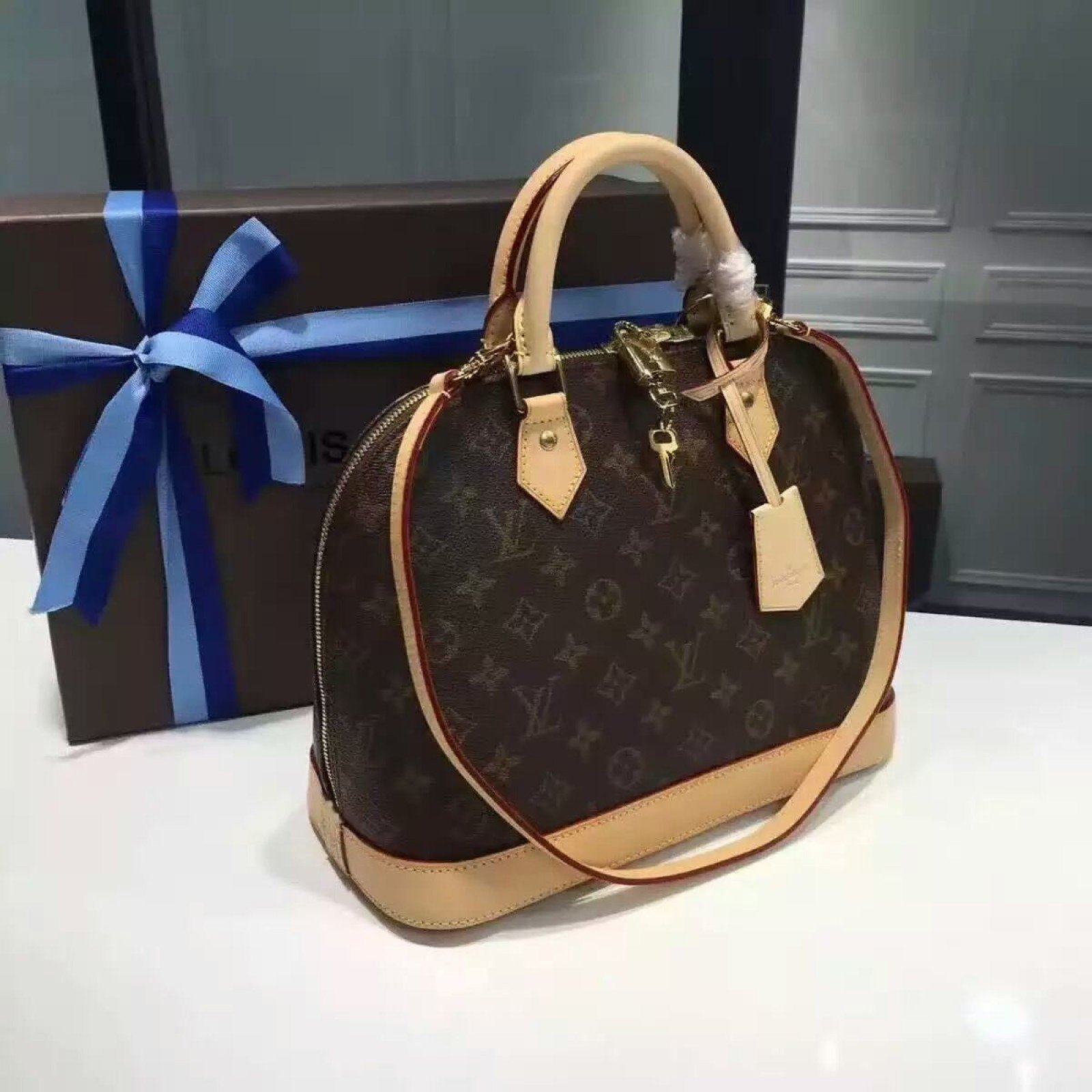 LV ALMA PM M53151
