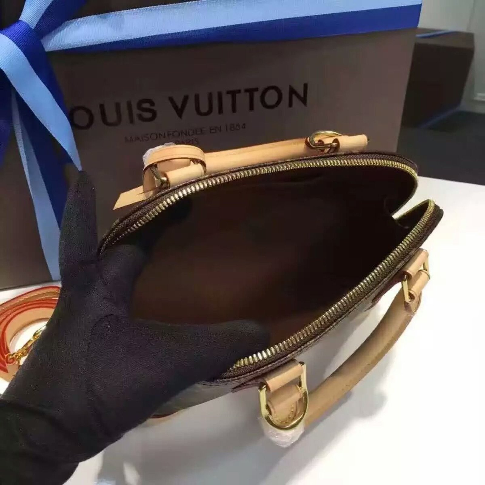 LV ALMA PM M53151