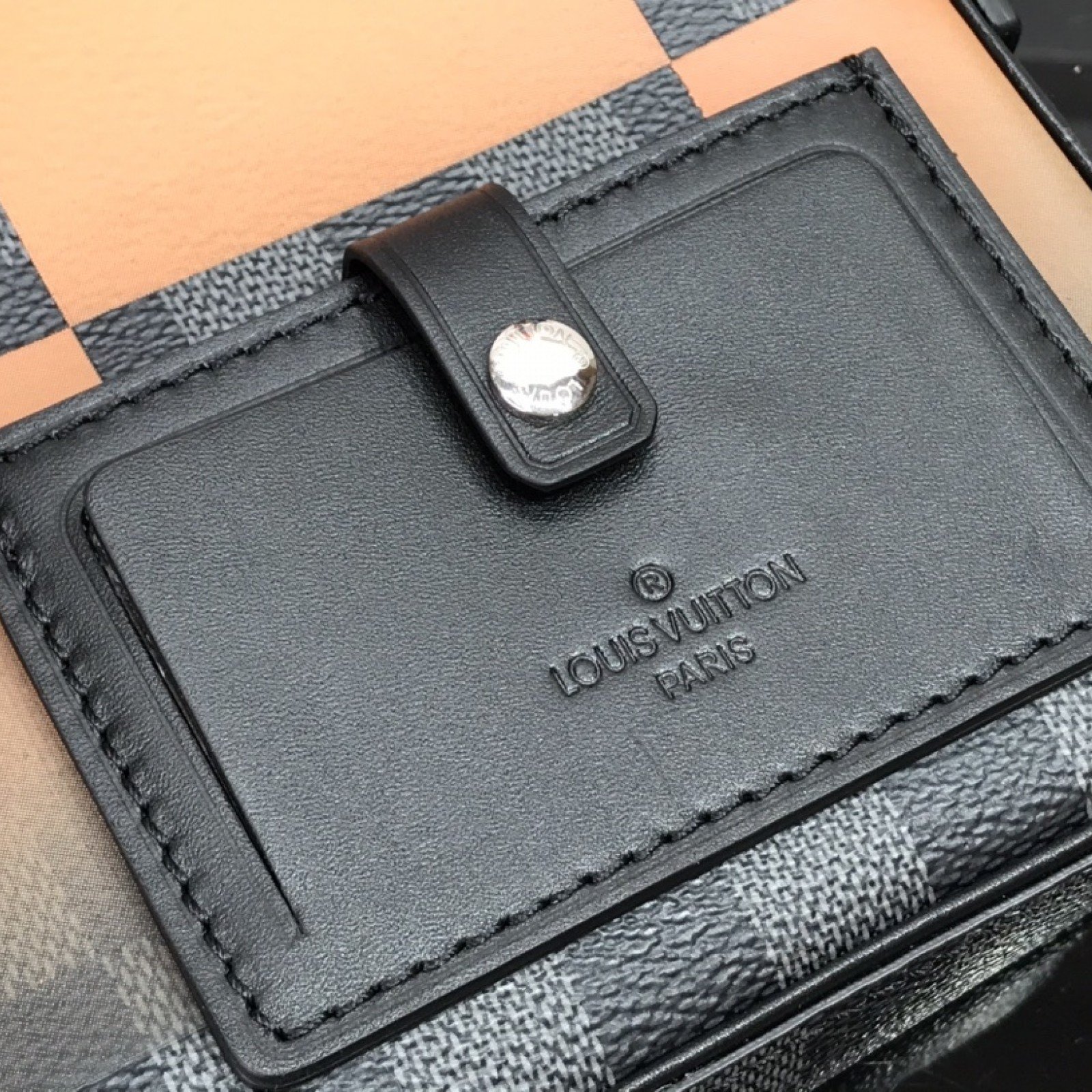 LV ALPHA MESSENGER N40408