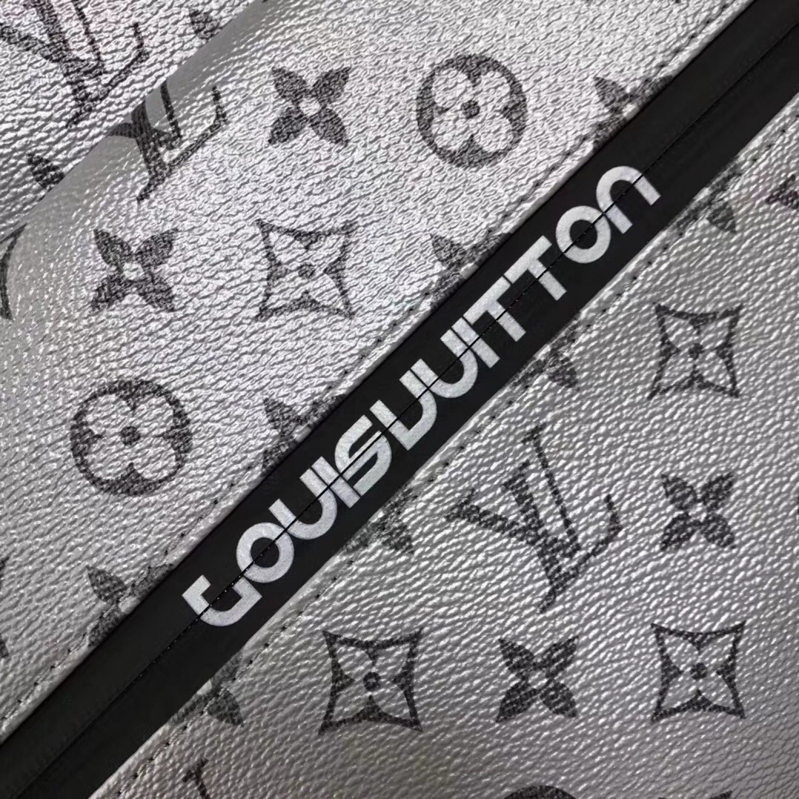 LV APOLLO Backpack M43849