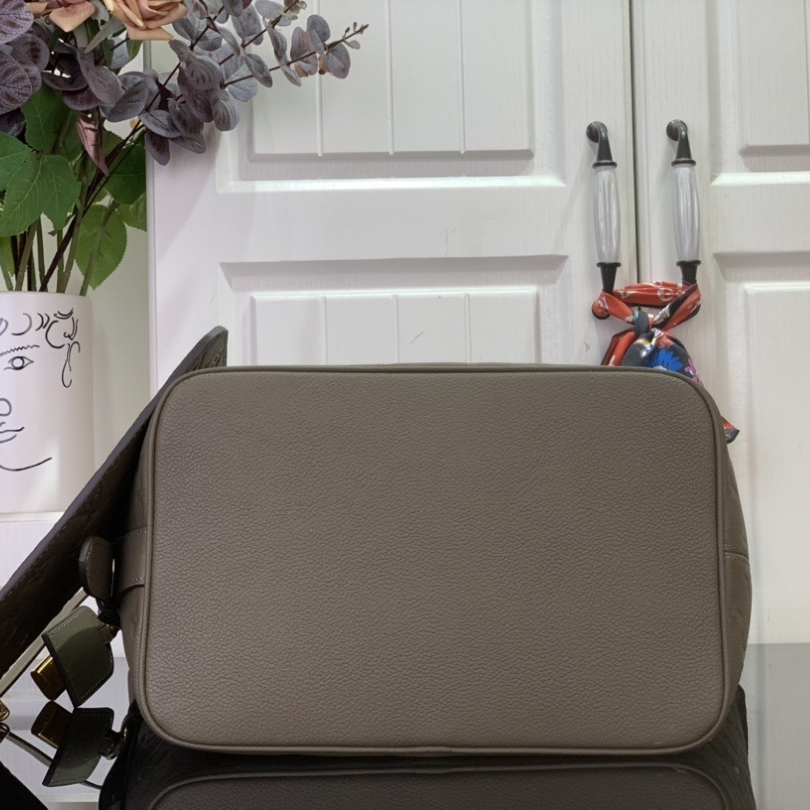 LV All In GM   m25823