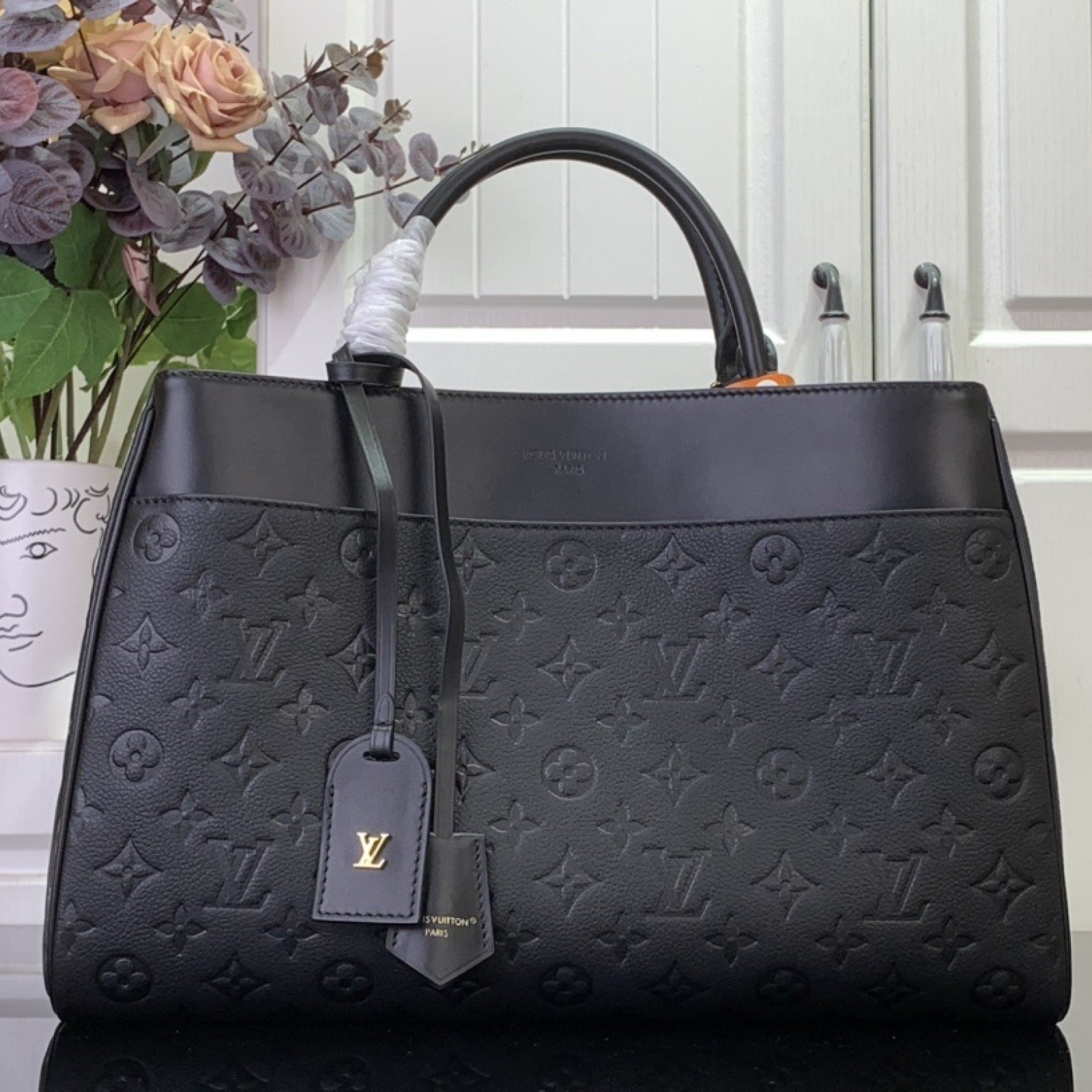 LV Avenue MM m25575