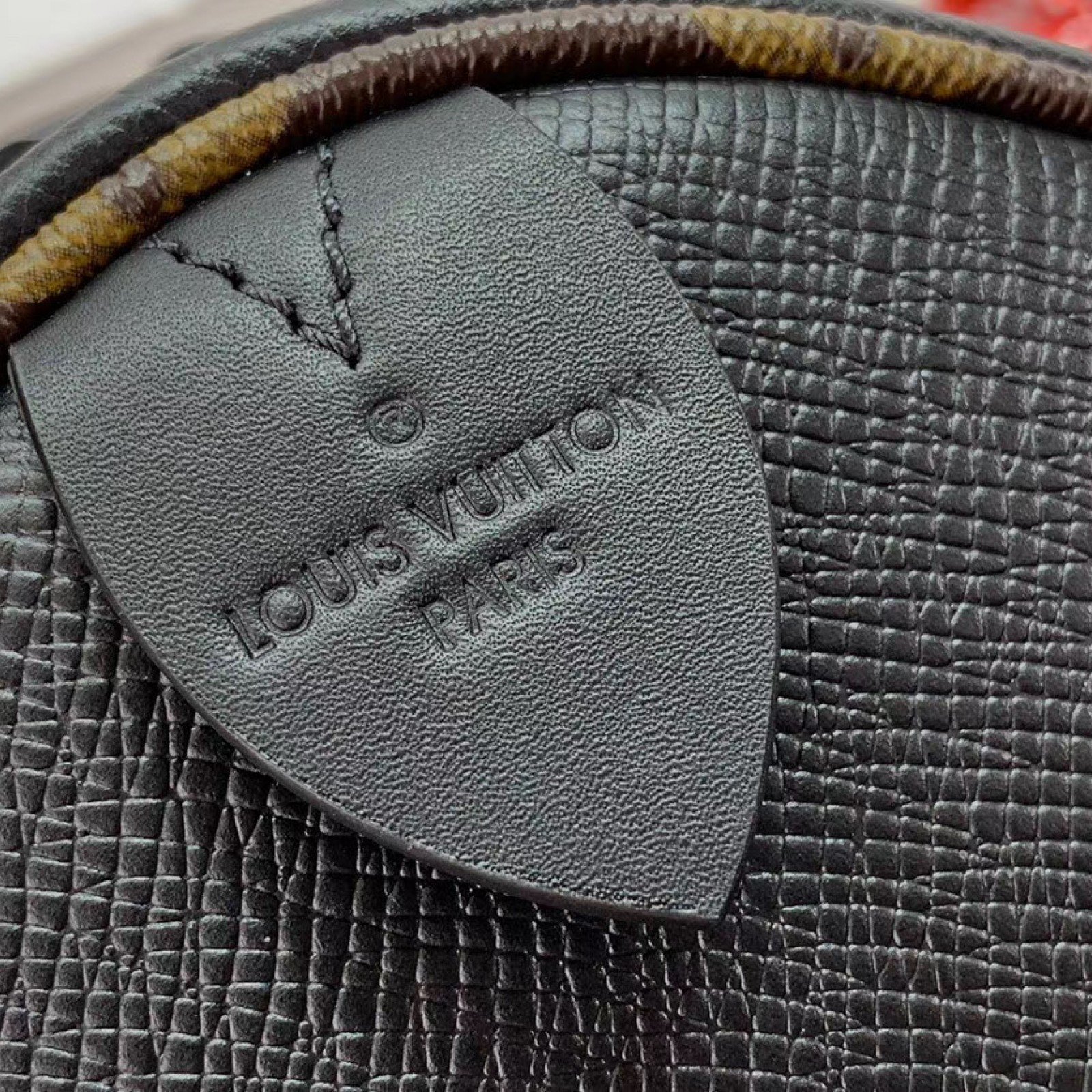 LV BACKPACK M30259