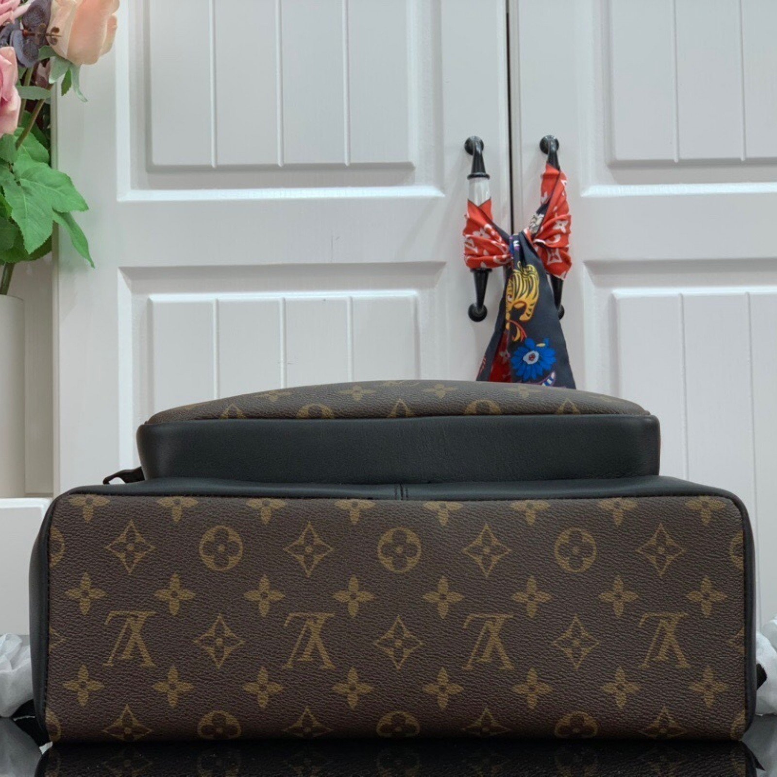 LV BACKPACK M45335F