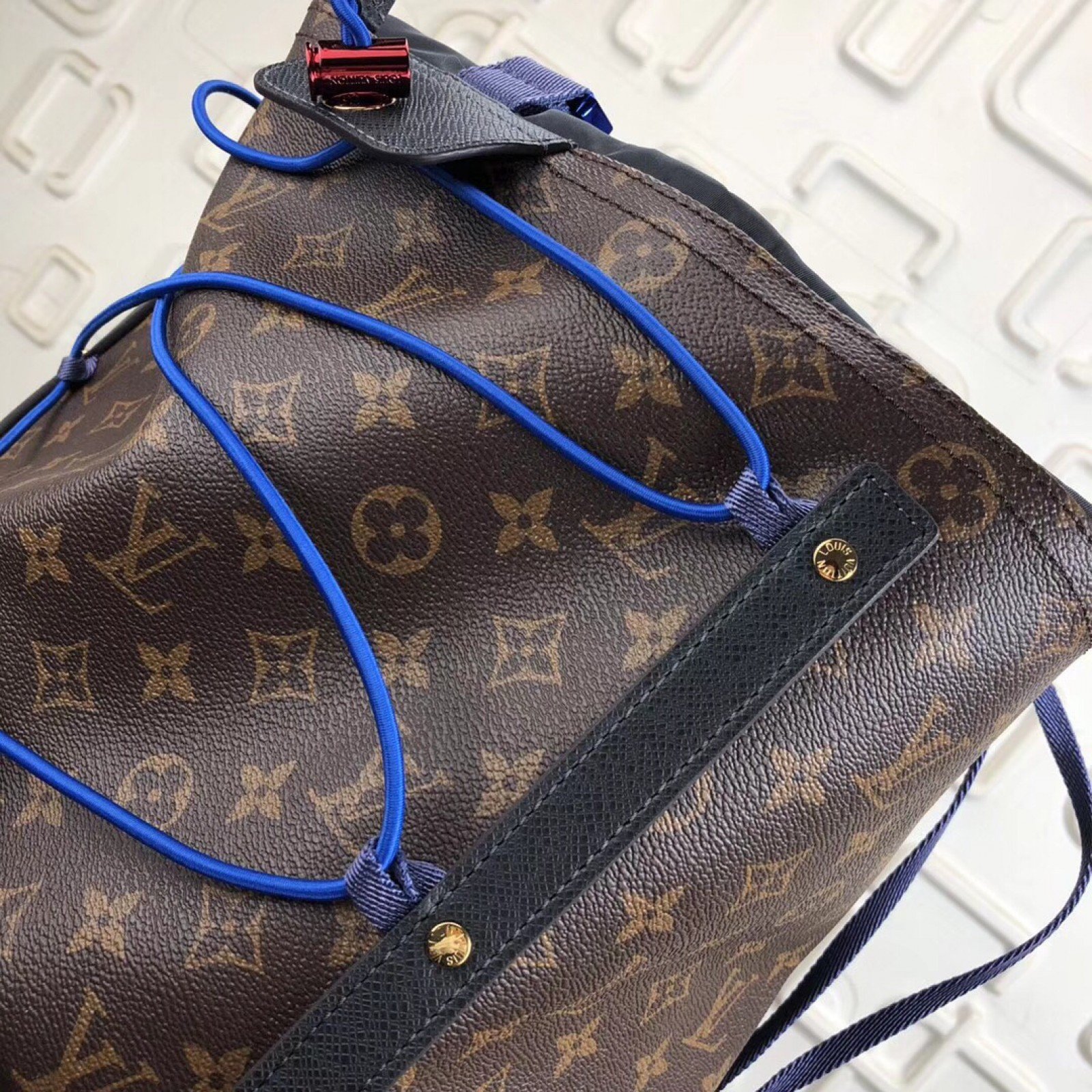 LV BACKPACK OUTDOOR M43834