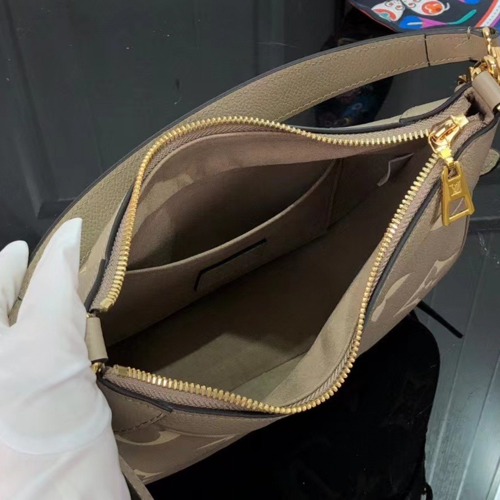 LV BAGATELLE M46112