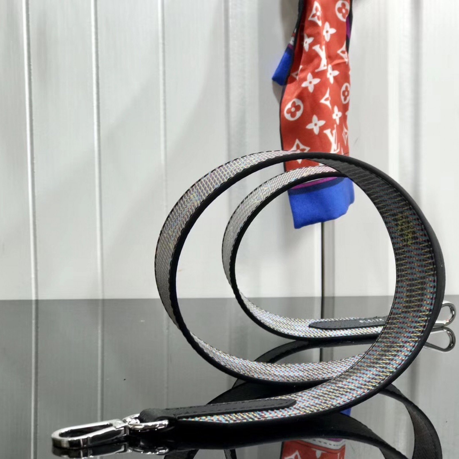 LV BANDOULIÈRE Shoulder Strap JO2470