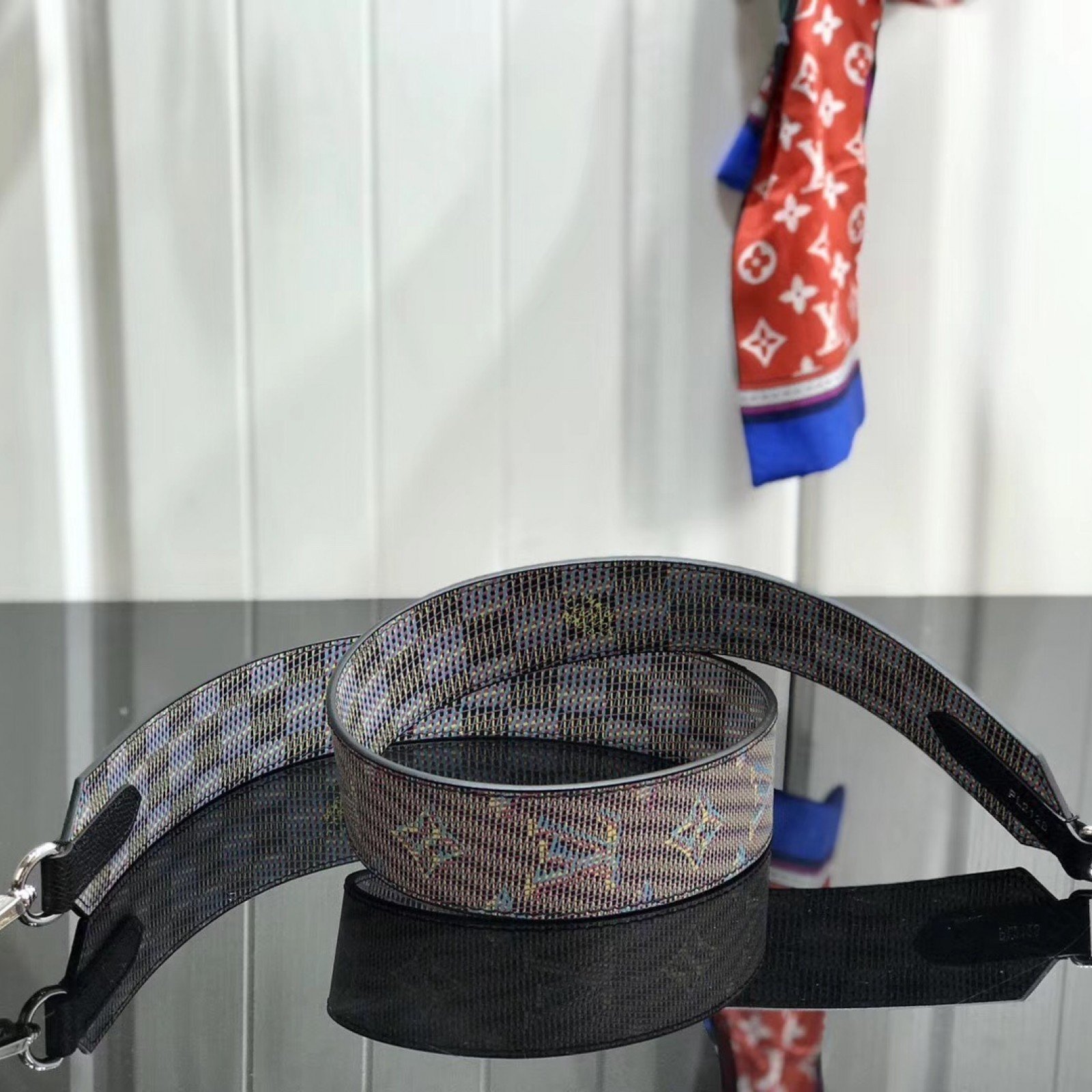 LV BANDOULIÈRE Shoulder Strap JO2470