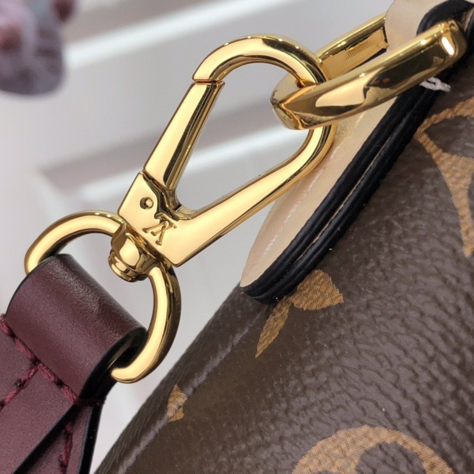 LV BEAUBOURG MM M43953