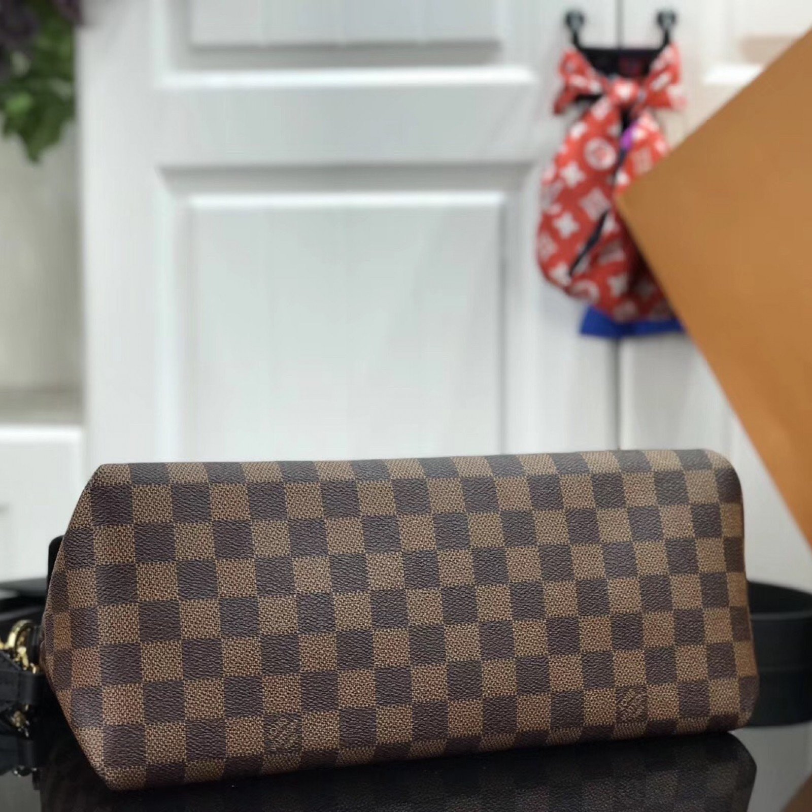 LV BEAUBOURG MM N40177
