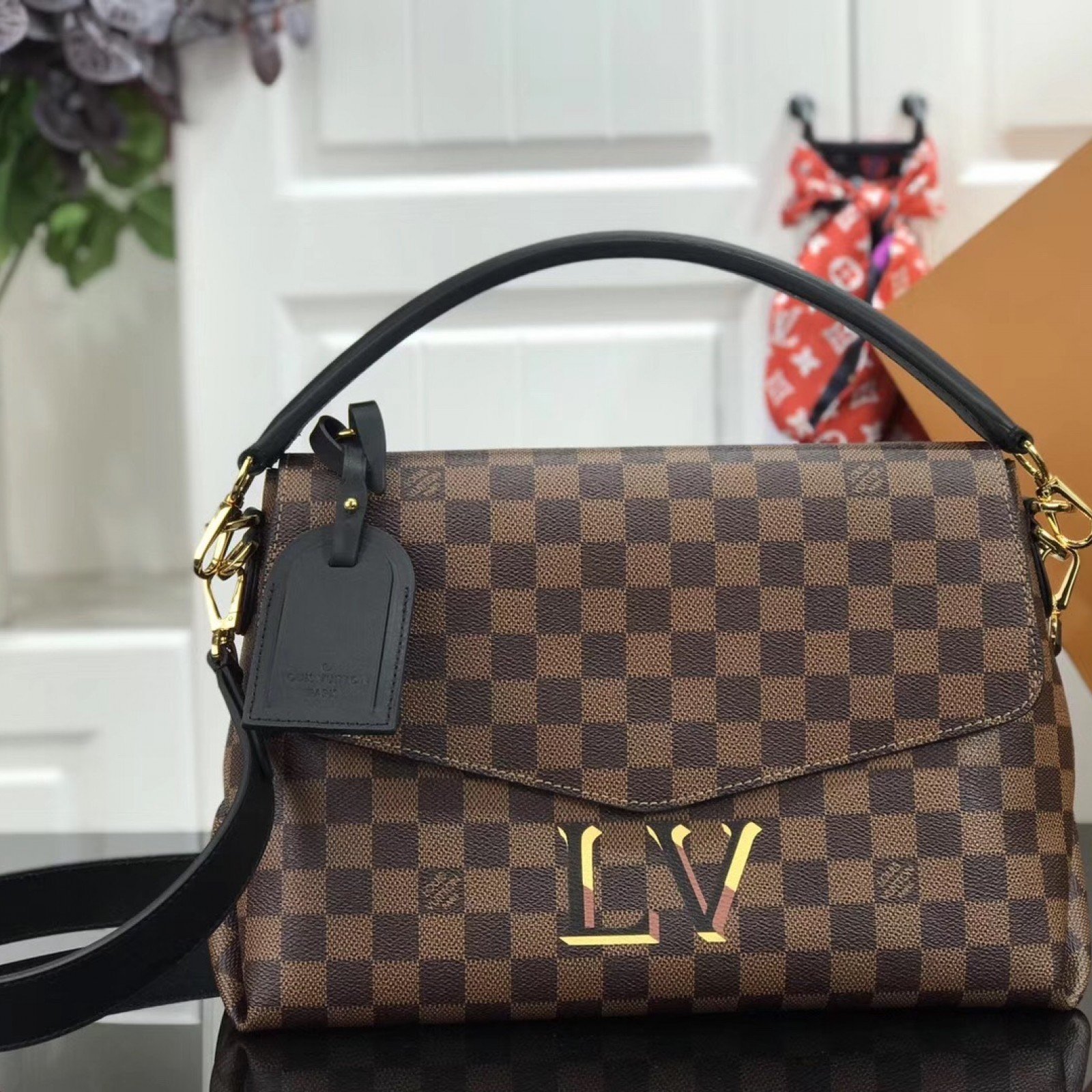 LV BEAUBOURG MM N40177