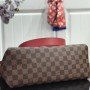 LV BEAUBOURG MM N40177