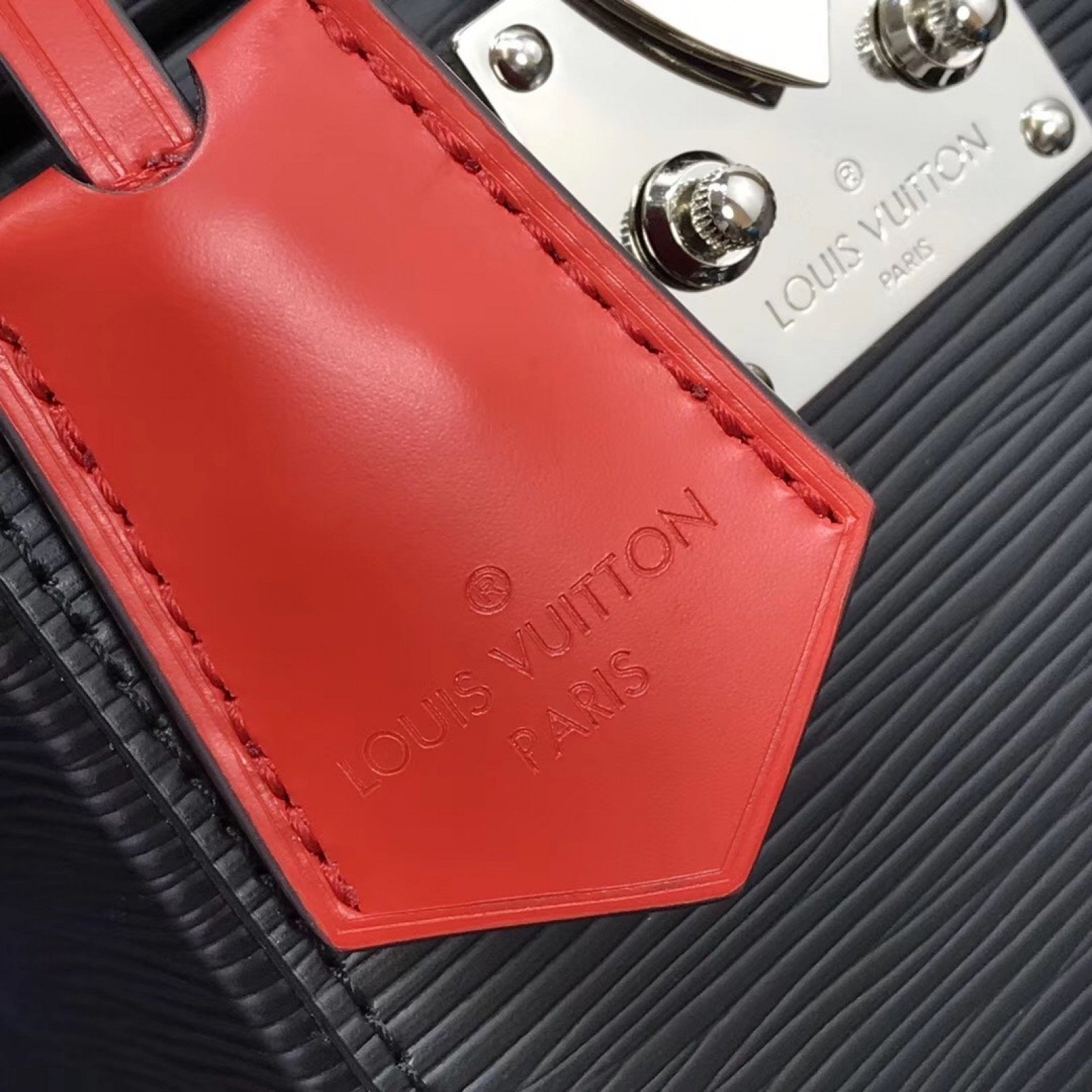 LV BLEECKER BOX M90461