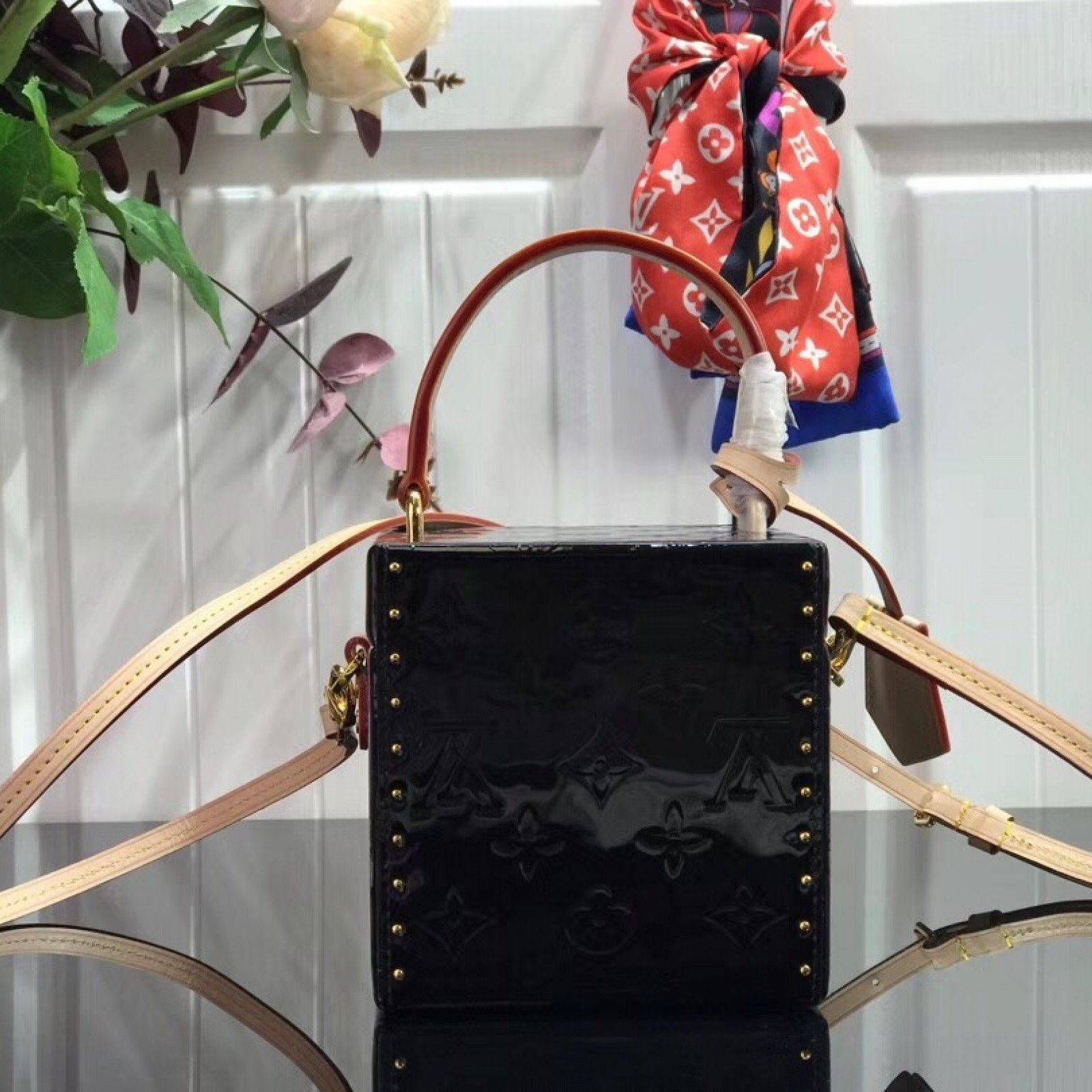 LV BLEECKER BOX M90461