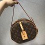 LV BOITE CHAPEAU SOUPLE Bag M52294