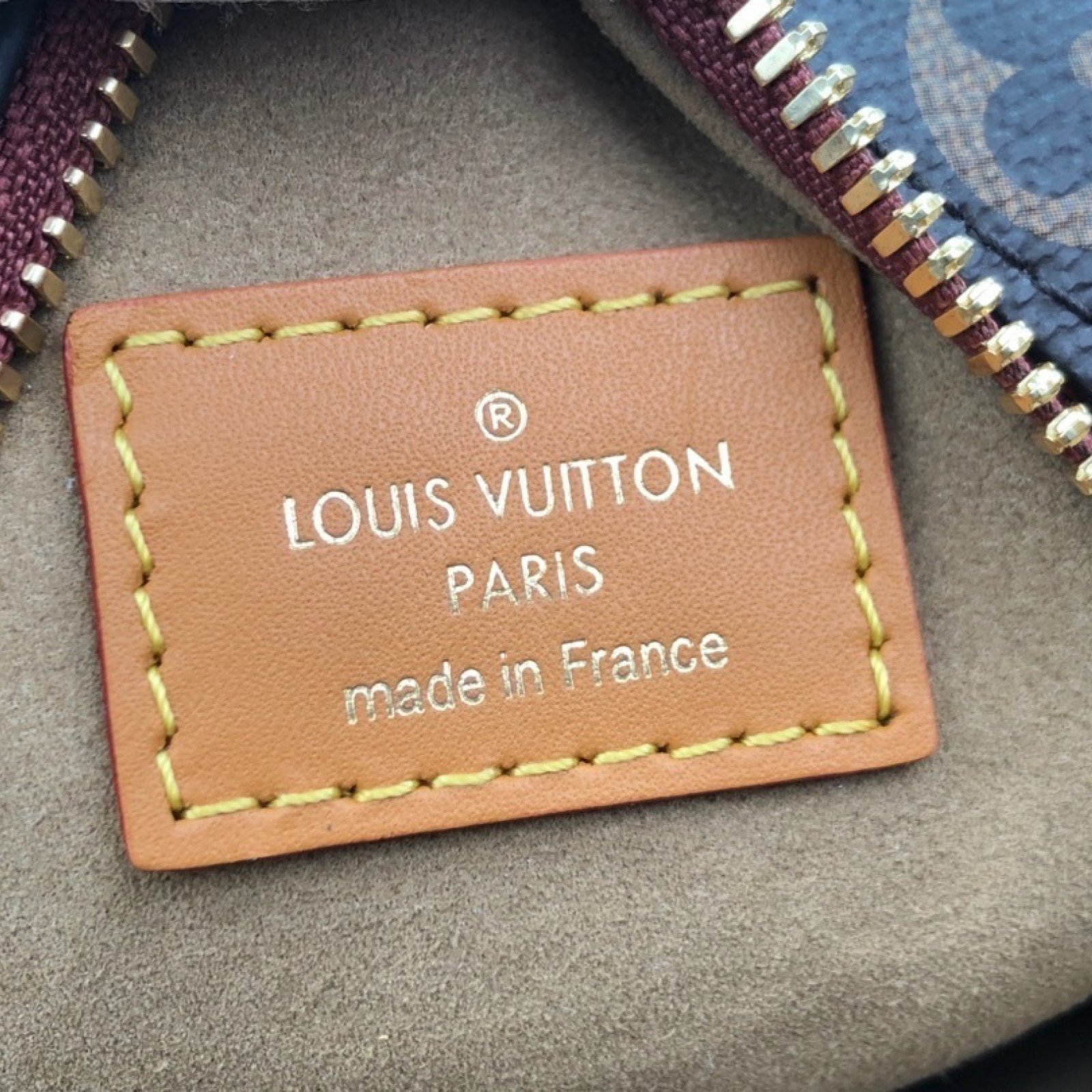 LV BOITE CHAPEAU SOUPLE PM M45149