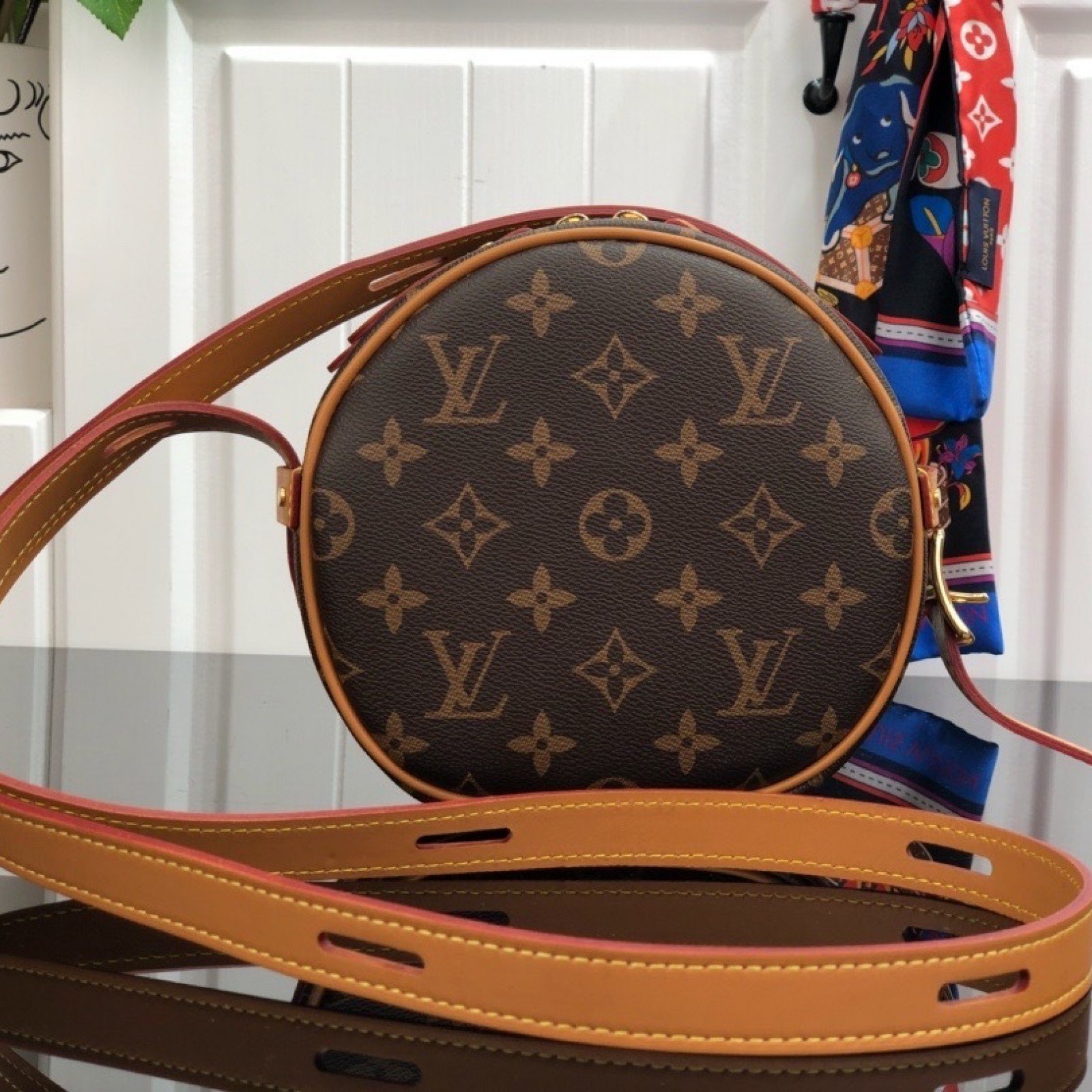 LV BOITE CHAPEAU SOUPLE PM M45149
