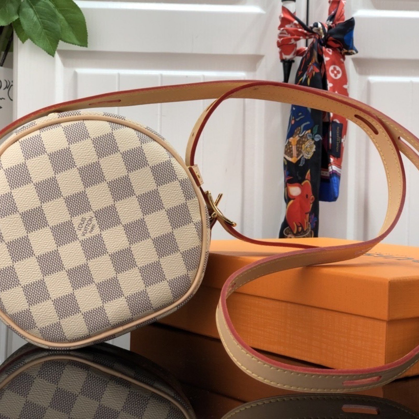 LV BOITE CHAPEAU SOUPLE PM M45149
