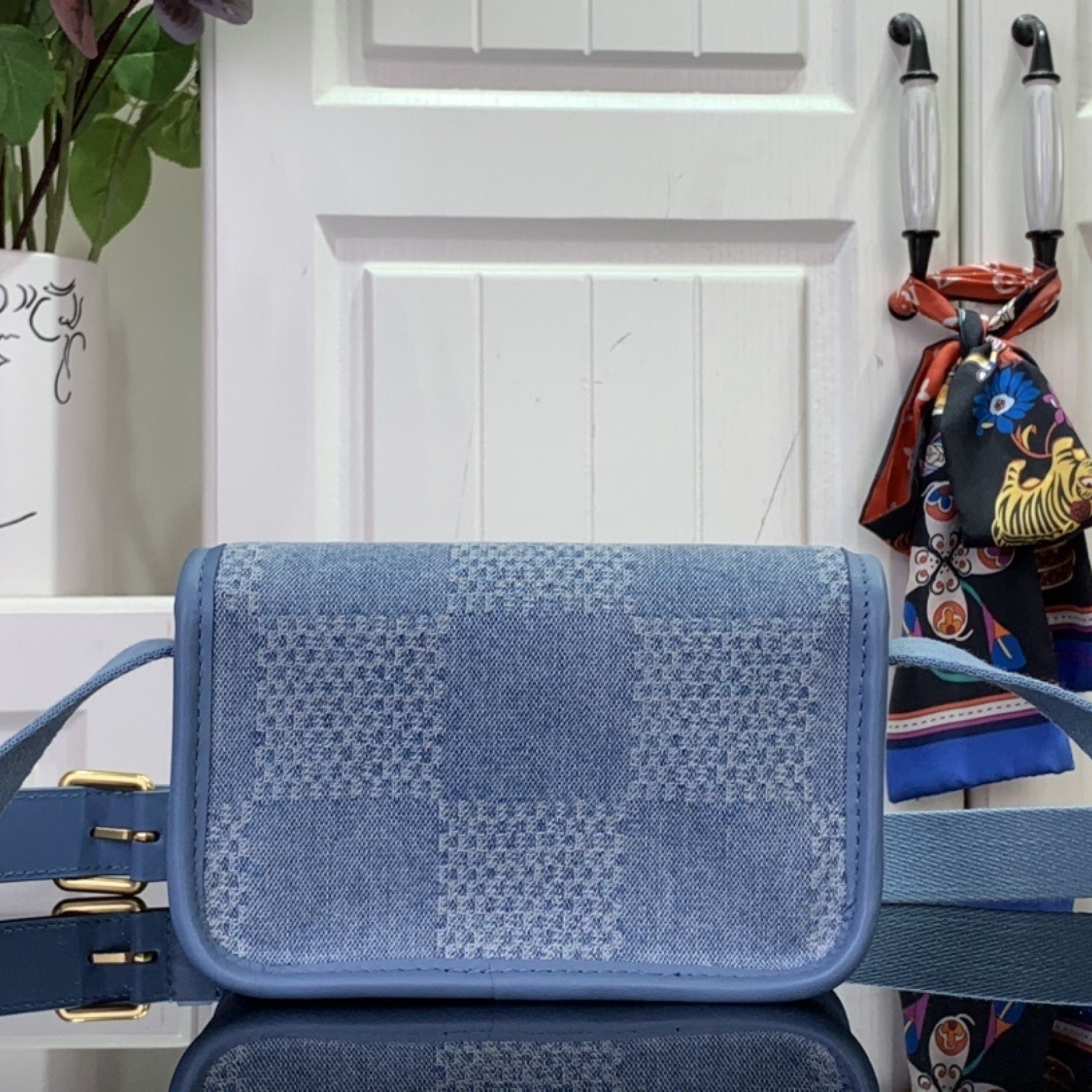 LV BOSPHORE  N00210