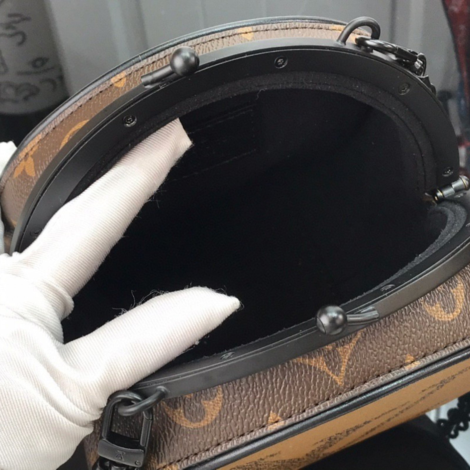 LV BOURSICOT BC BAG M45280