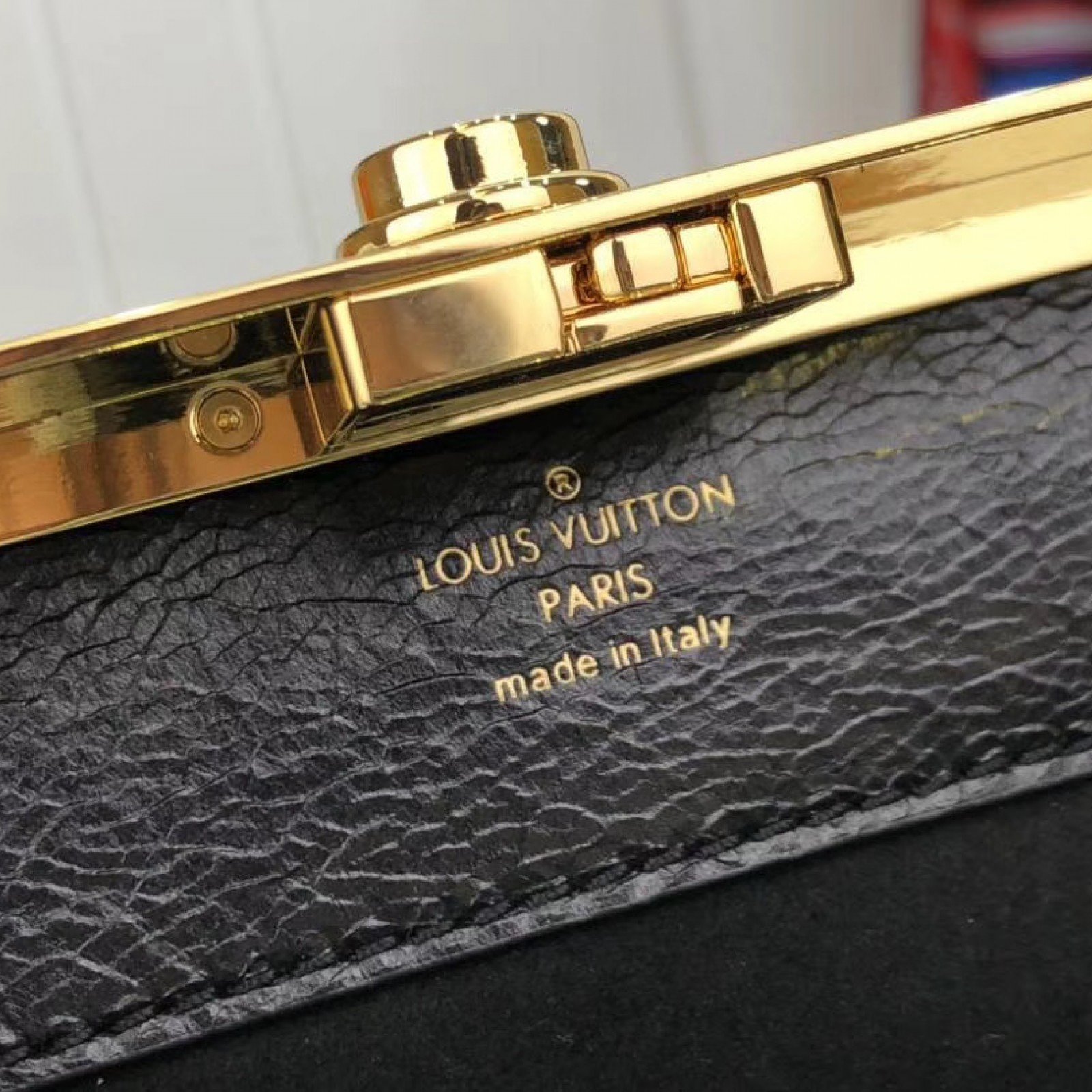 LV BOURSICOT EW M56369