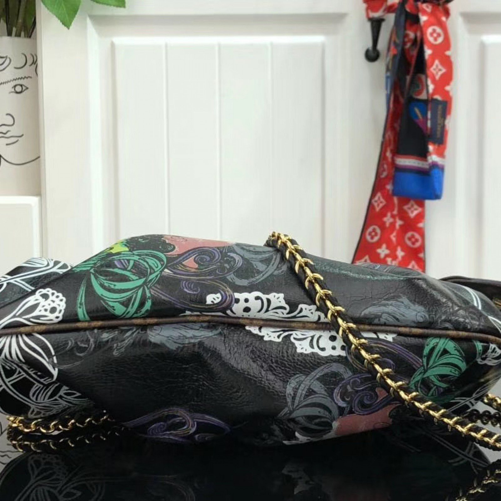 LV BOURSICOT EW M56369